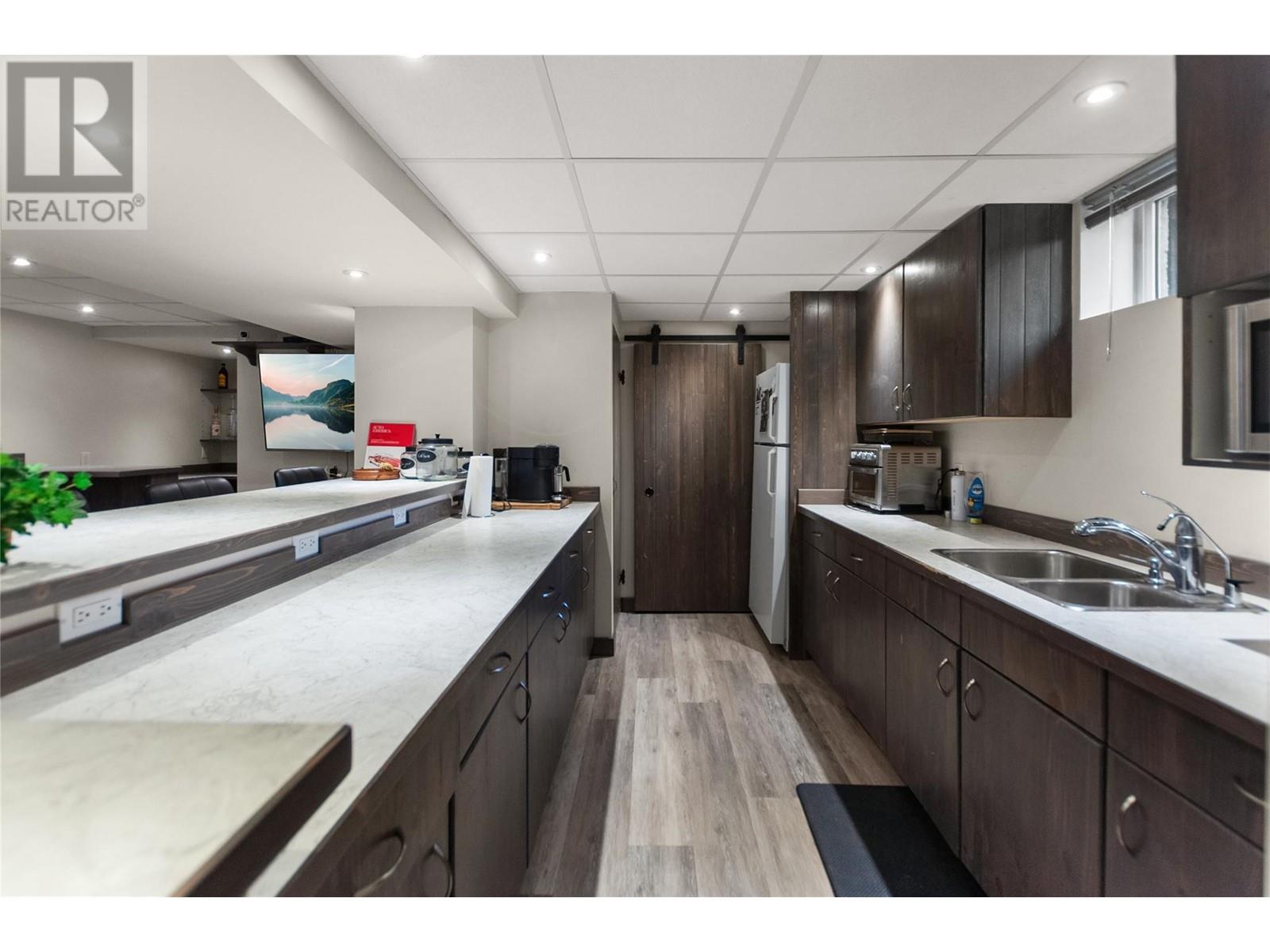 903 Newton Drive, Penticton, British Columbia  V2A 8Z4 - Photo 22 - 10340006