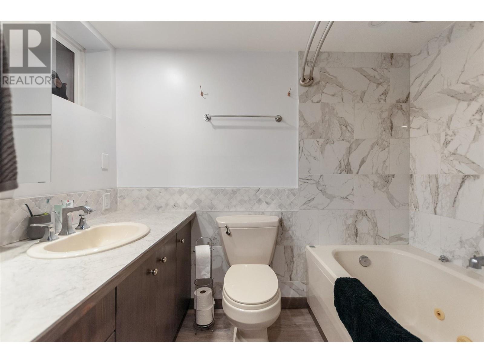 903 Newton Drive, Penticton, British Columbia  V2A 8Z4 - Photo 24 - 10340006