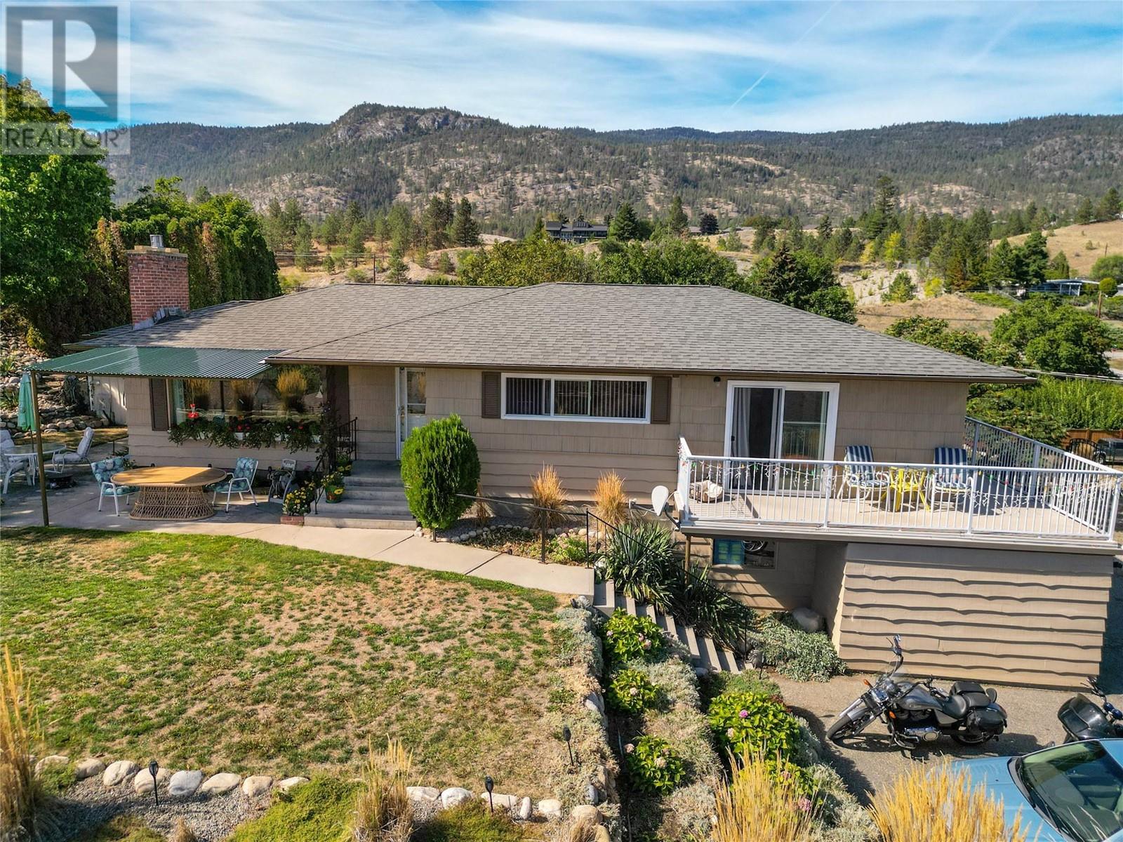903 Newton Drive, Penticton, British Columbia  V2A 8Z4 - Photo 3 - 10340006