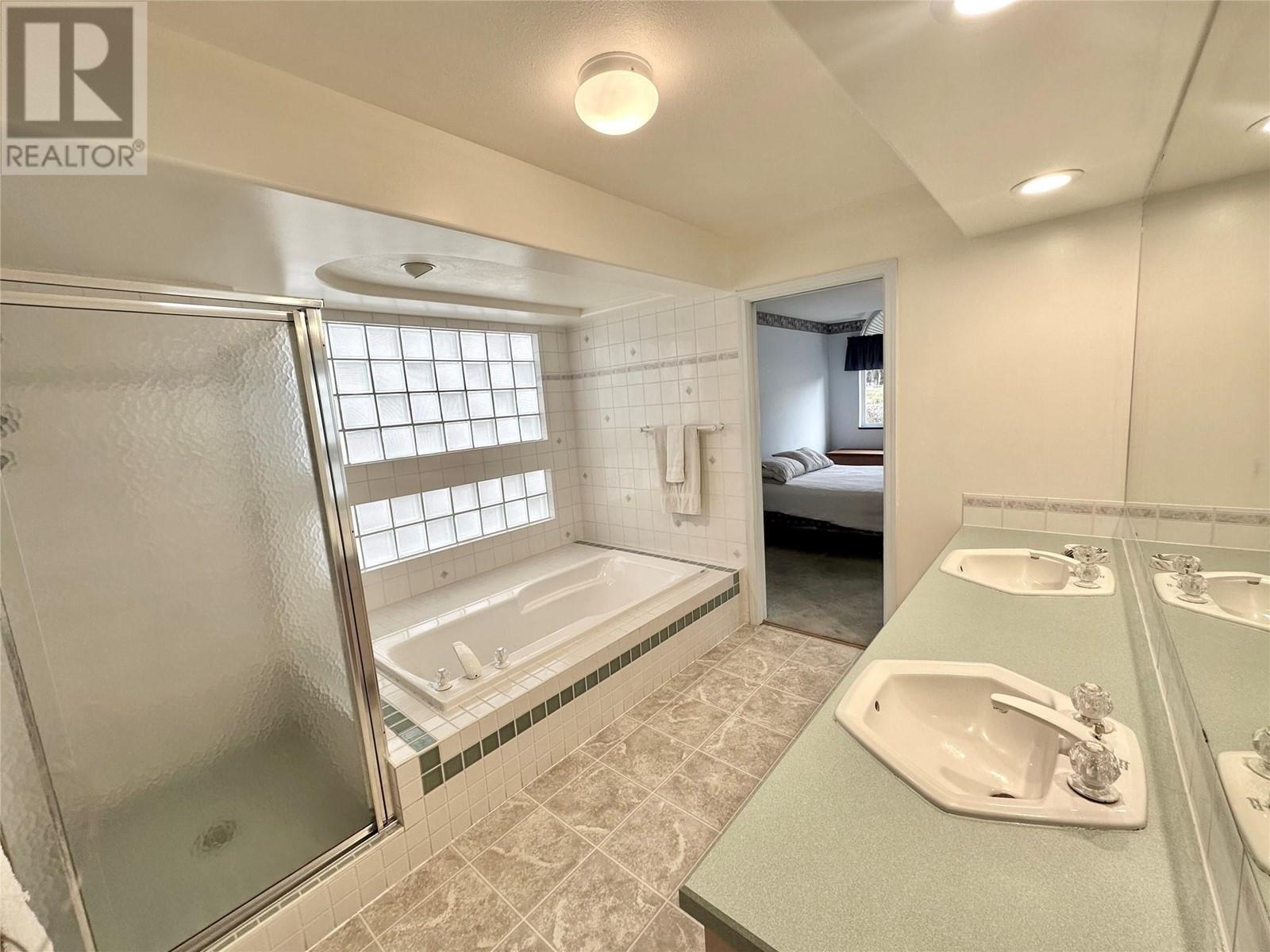 6448 Tucelnuit Drive, Oliver, British Columbia  V0H 1T8 - Photo 26 - 10339920