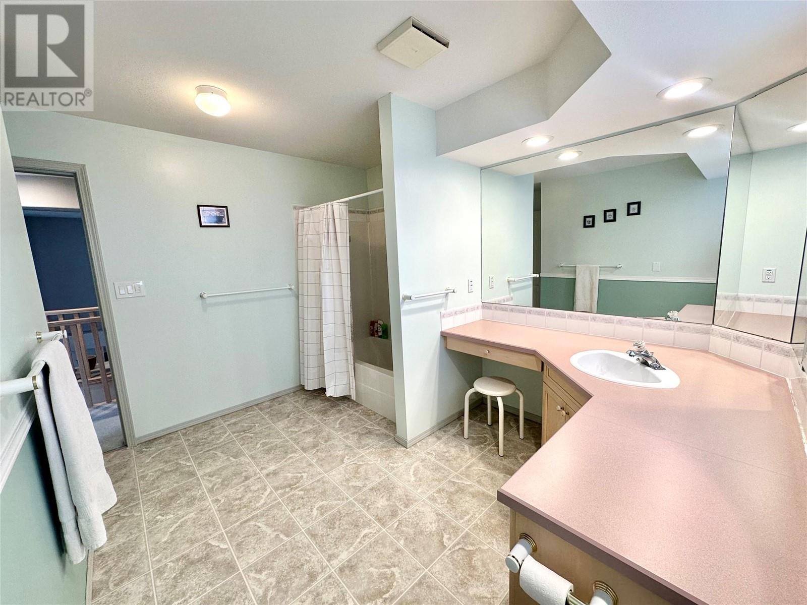6448 Tucelnuit Drive, Oliver, British Columbia  V0H 1T8 - Photo 36 - 10339920