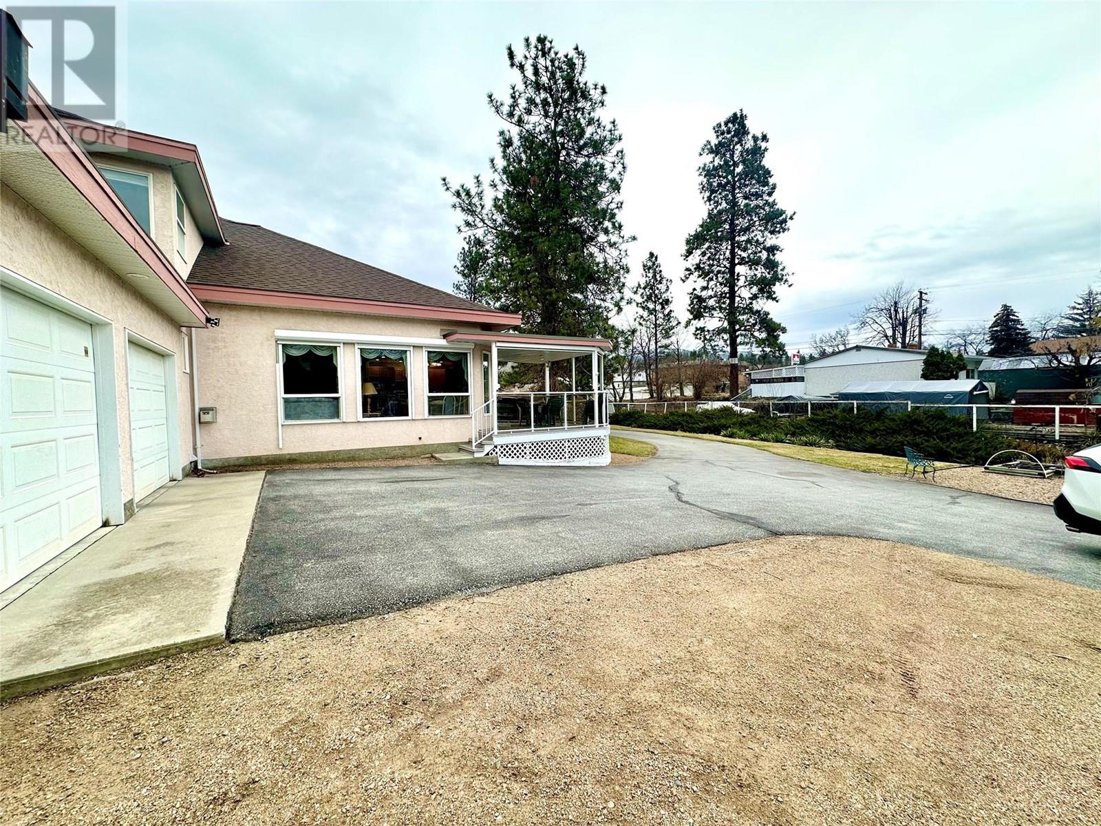 6448 Tucelnuit Drive, Oliver, British Columbia  V0H 1T8 - Photo 61 - 10339920