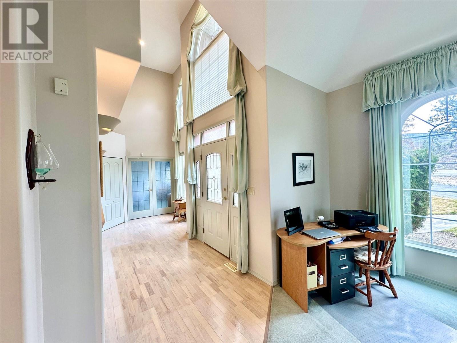 6448 Tucelnuit Drive, Oliver, British Columbia  V0H 1T8 - Photo 8 - 10339920