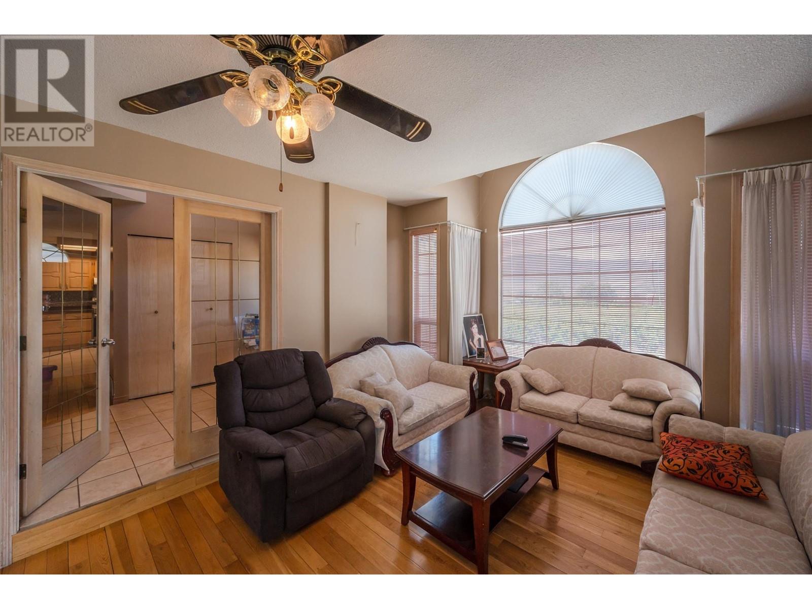 2885 Valleyview Road, Penticton, British Columbia  V2A 8W9 - Photo 15 - 10340733