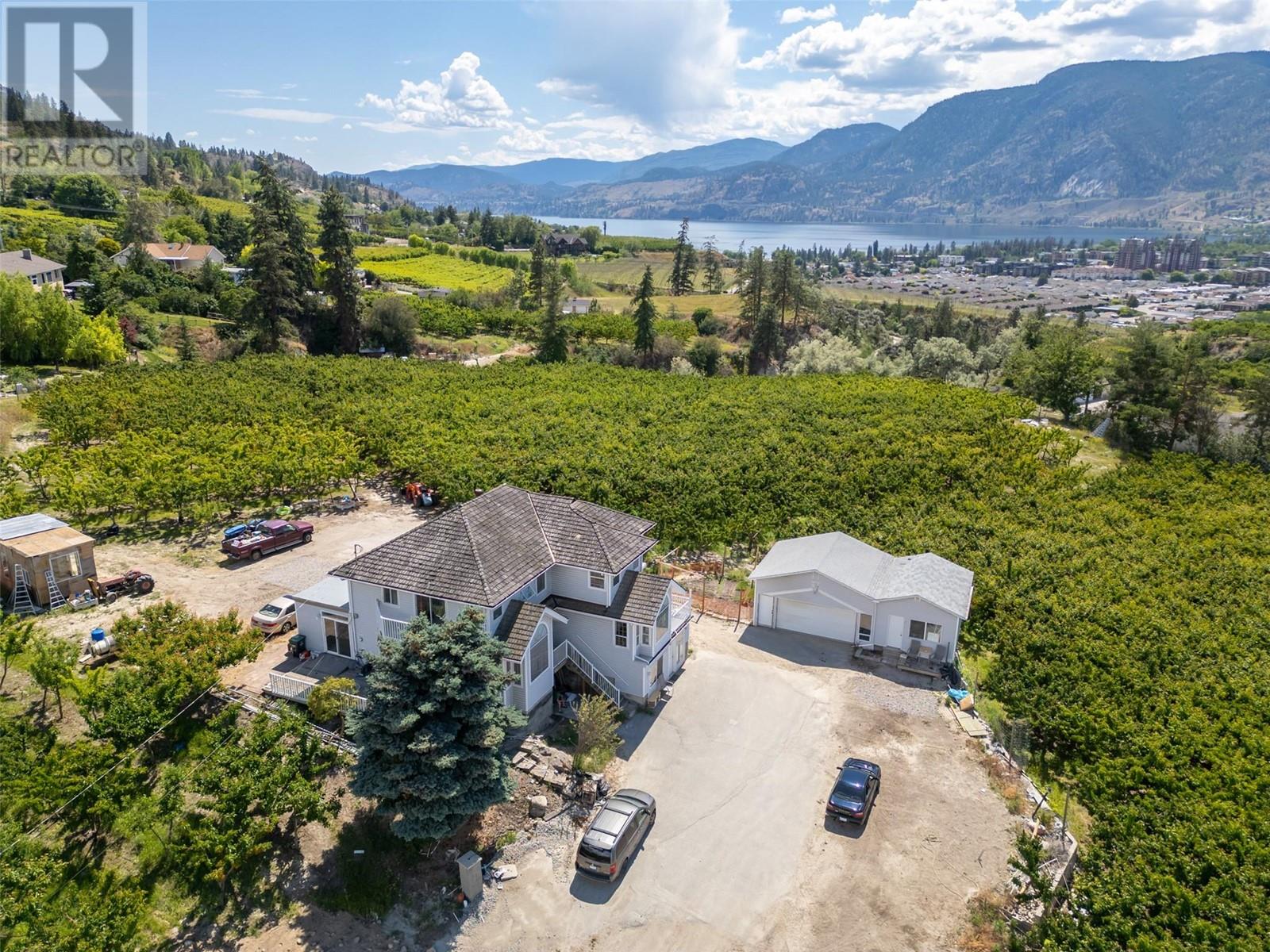 2885 Valleyview Road, Penticton, British Columbia  V2A 8W9 - Photo 2 - 10340733