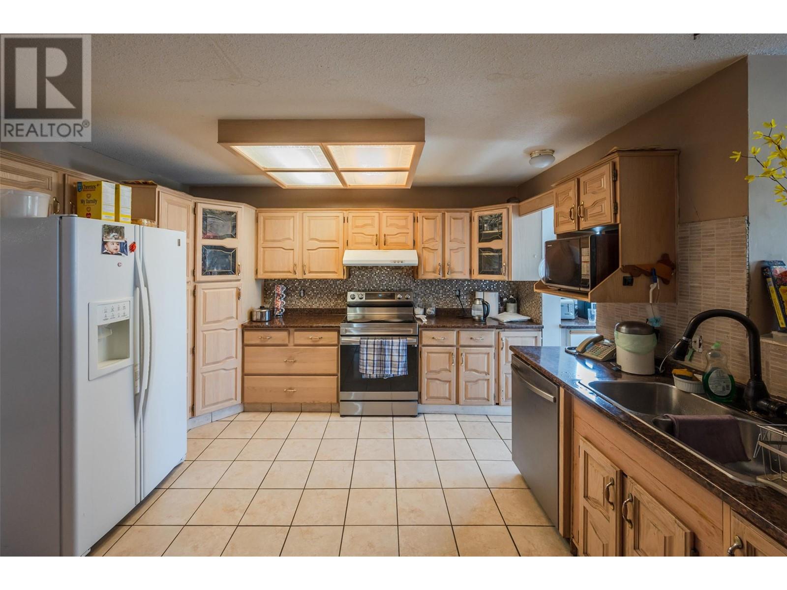 2885 Valleyview Road, Penticton, British Columbia  V2A 8W9 - Photo 20 - 10340733