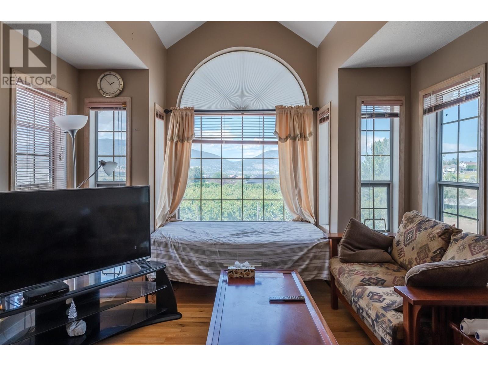 2885 Valleyview Road, Penticton, British Columbia  V2A 8W9 - Photo 24 - 10340733