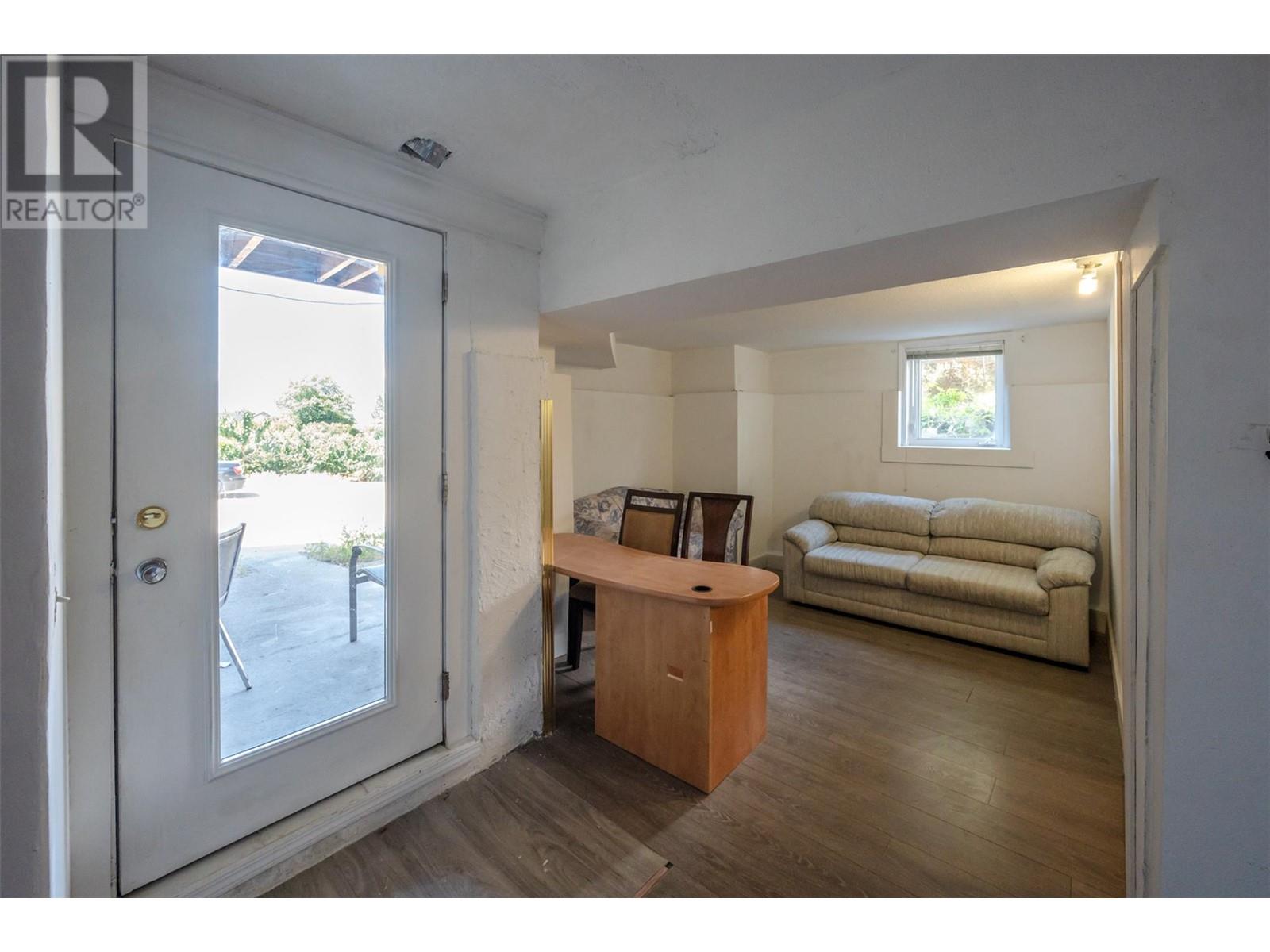 2885 Valleyview Road, Penticton, British Columbia  V2A 8W9 - Photo 31 - 10340733