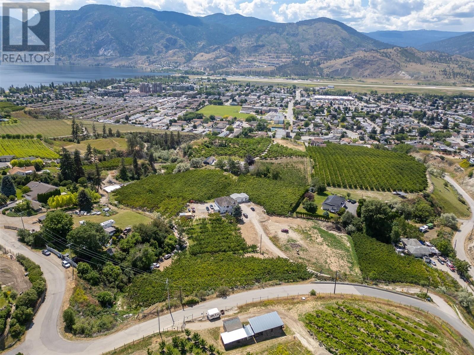 2885 Valleyview Road, Penticton, British Columbia  V2A 8W9 - Photo 7 - 10340733