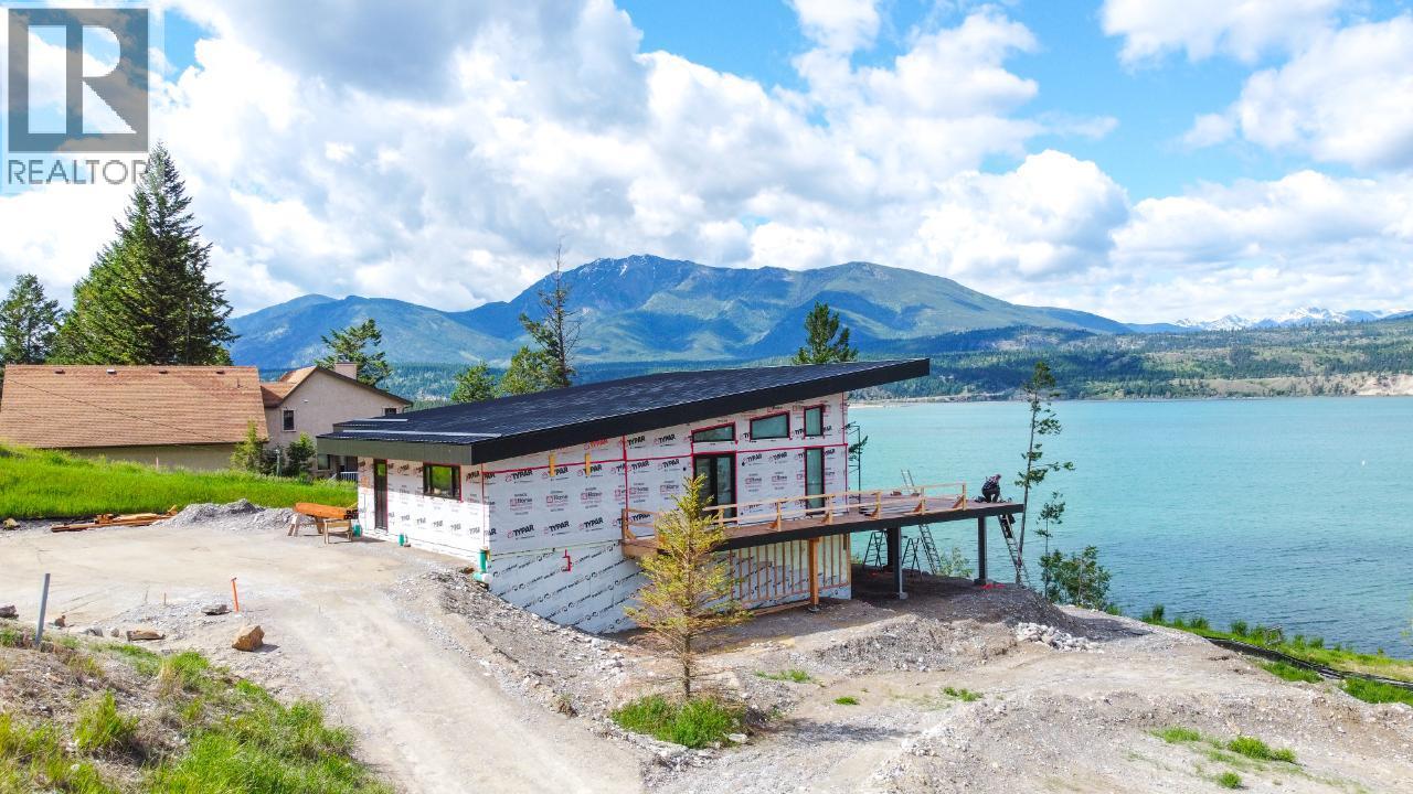 8692 Cottage Lane, Canal Flats, British Columbia  V0B 1B0 - Photo 28 - 10340731