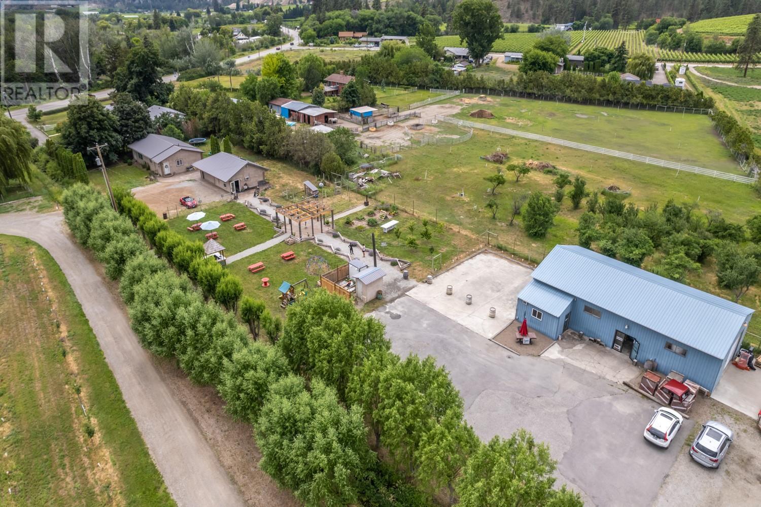 7952 97 Highway, Oliver, British Columbia  V0H 1T0 - Photo 4 - 10340845