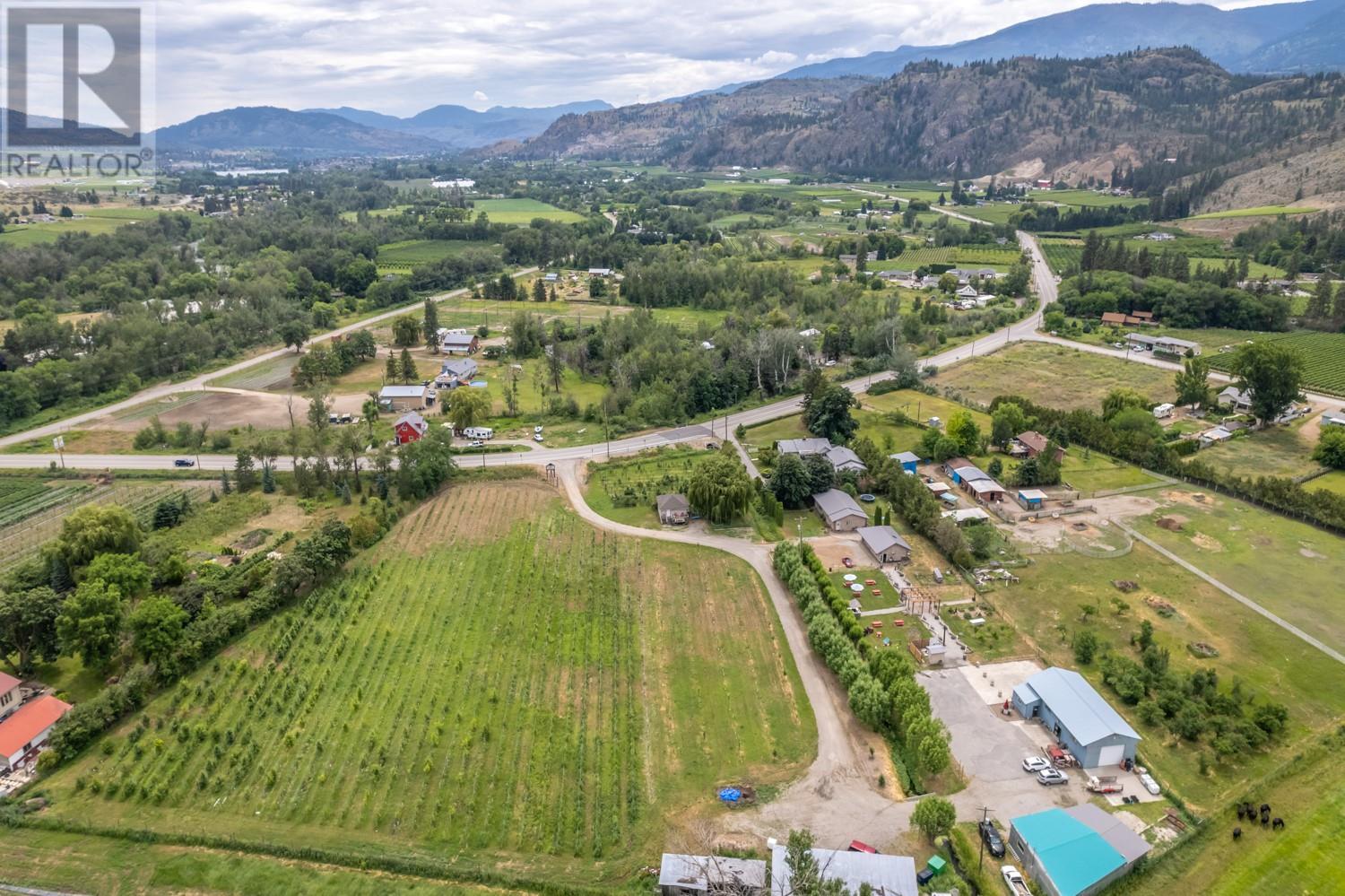 7952 97 Highway, Oliver, British Columbia  V0H 1T0 - Photo 6 - 10340845