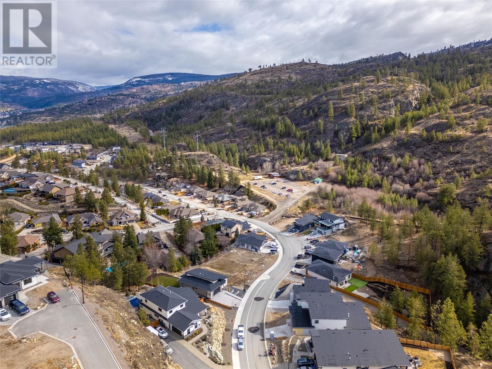 3255 Evergreen Drive, Penticton, British Columbia  V2A 0H9 - Photo 16 - 10340572