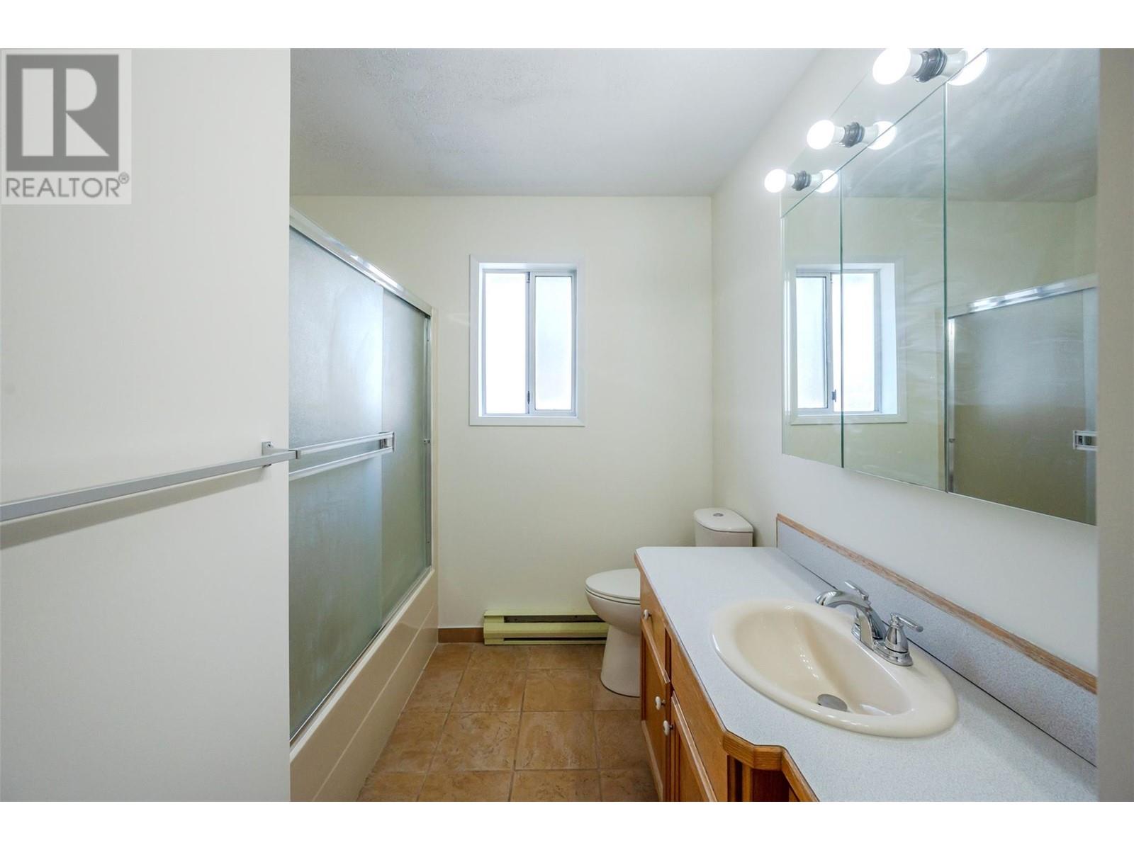 6816 89th Street Unit# 8, Osoyoos, British Columbia  V0H 1V1 - Photo 25 - 10340705