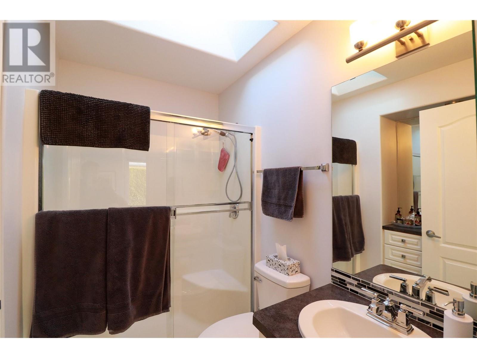 531 Red Wing Drive, Penticton, British Columbia  V2A 7K8 - Photo 12 - 10340840