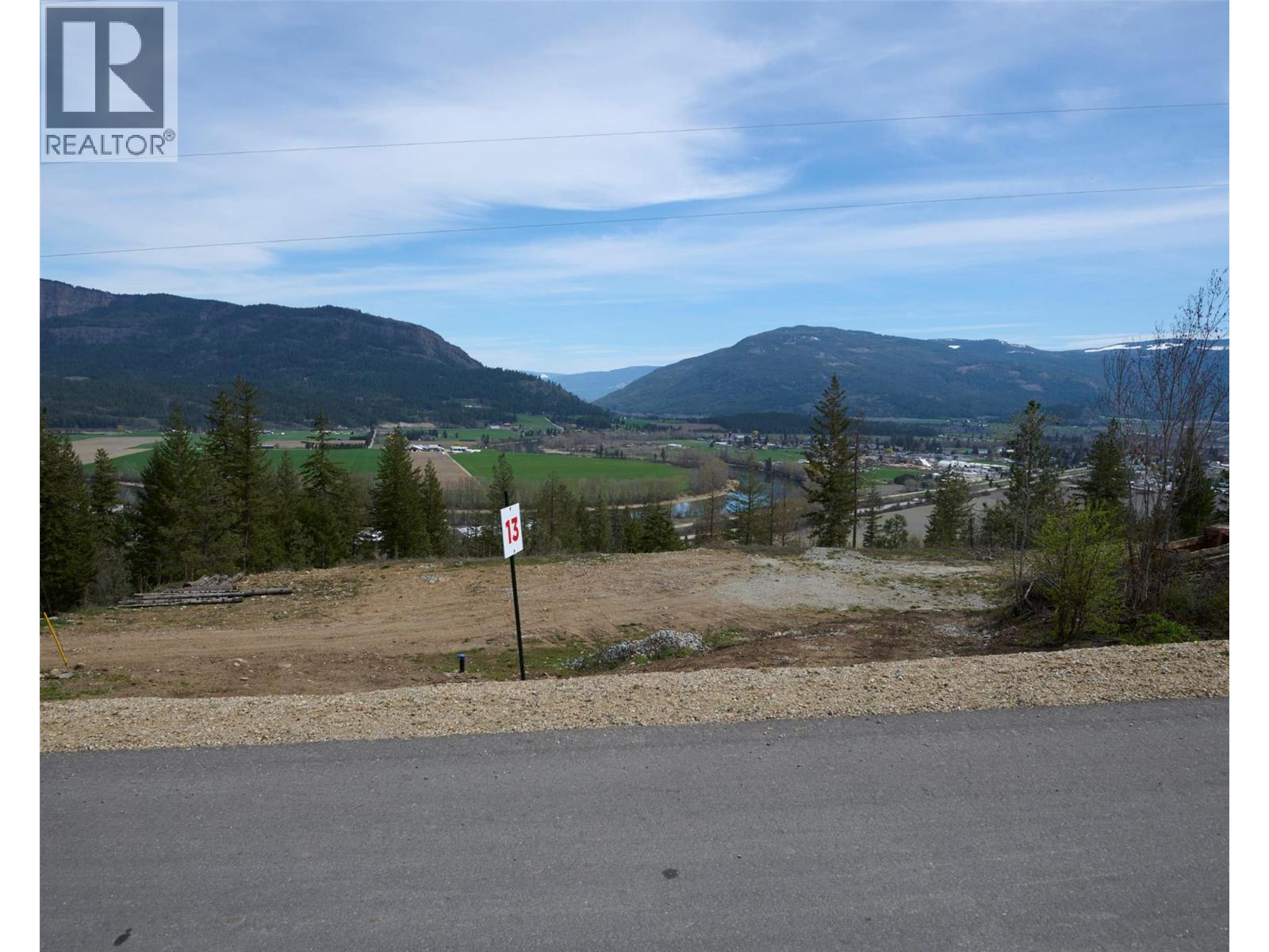 225 Crooked Pine Road, Enderby, British Columbia  V0E 1V1 - Photo 8 - 10340890