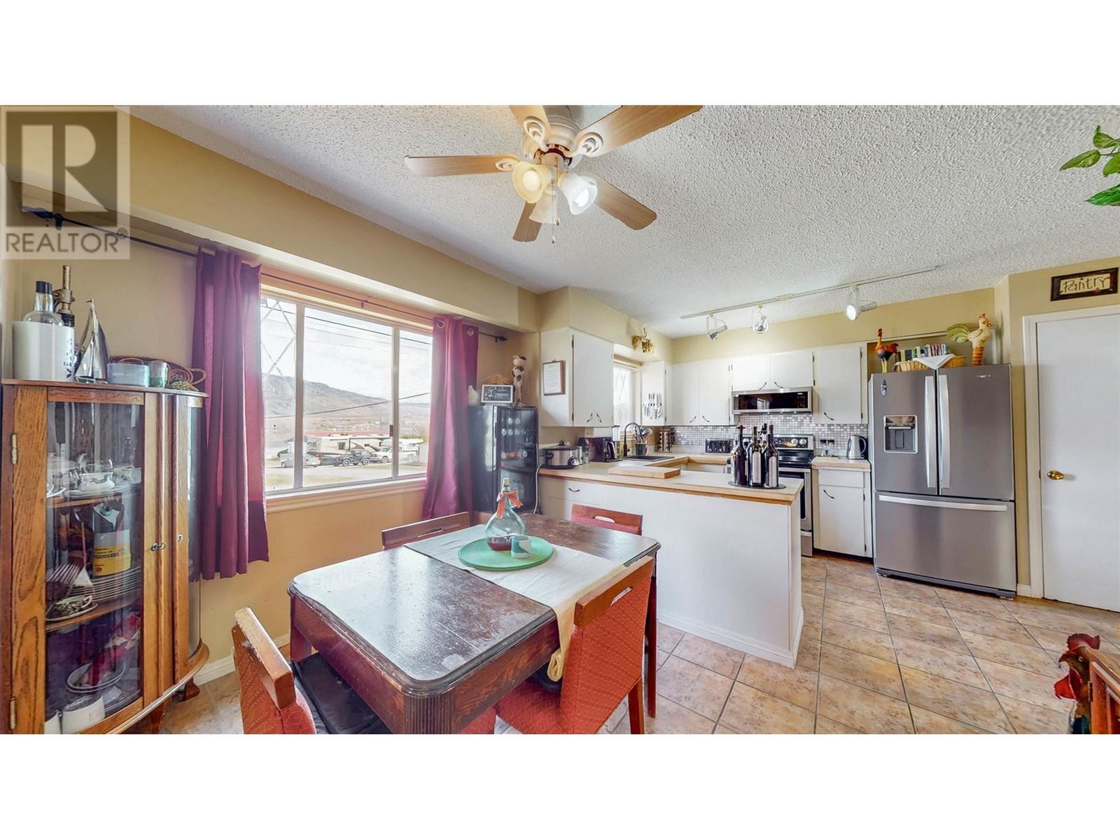 1202 91st Street, Osoyoos, British Columbia  V0H 1V1 - Photo 9 - 10340255