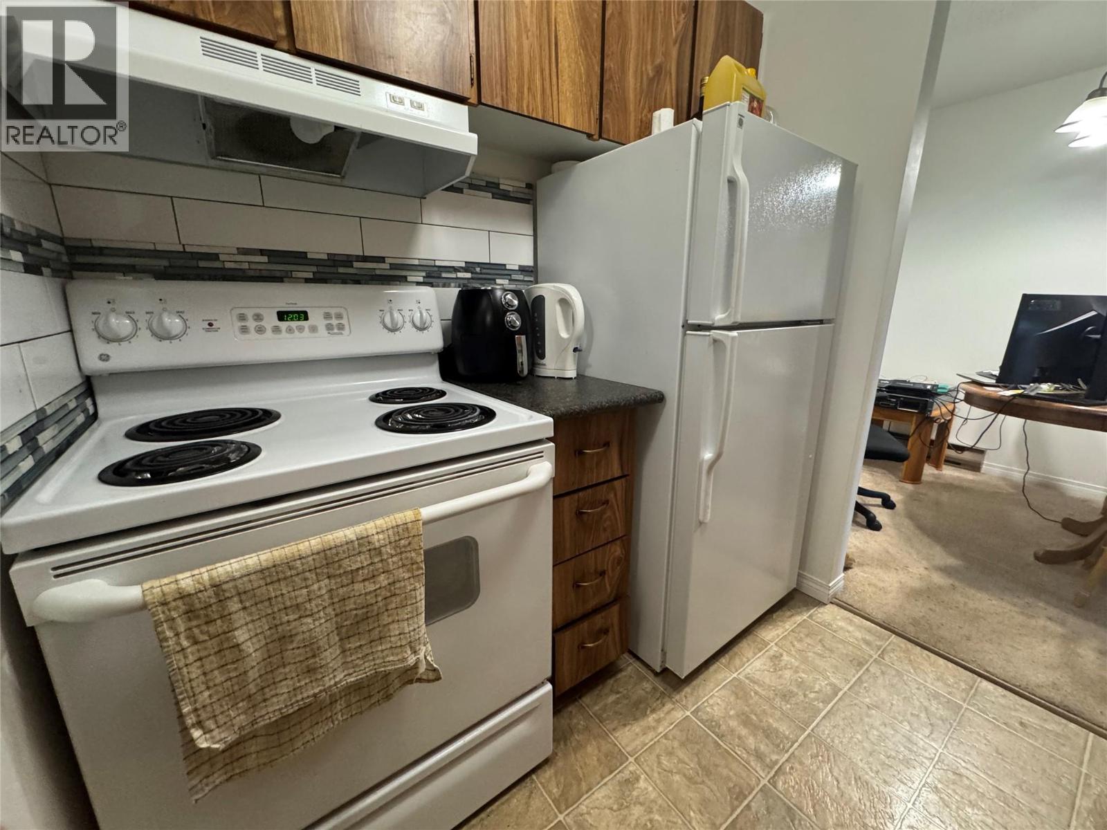 212 Spieker Avenue Unit# 202, Tumbler Ridge, British Columbia  V0C 2W0 - Photo 3 - 10340973