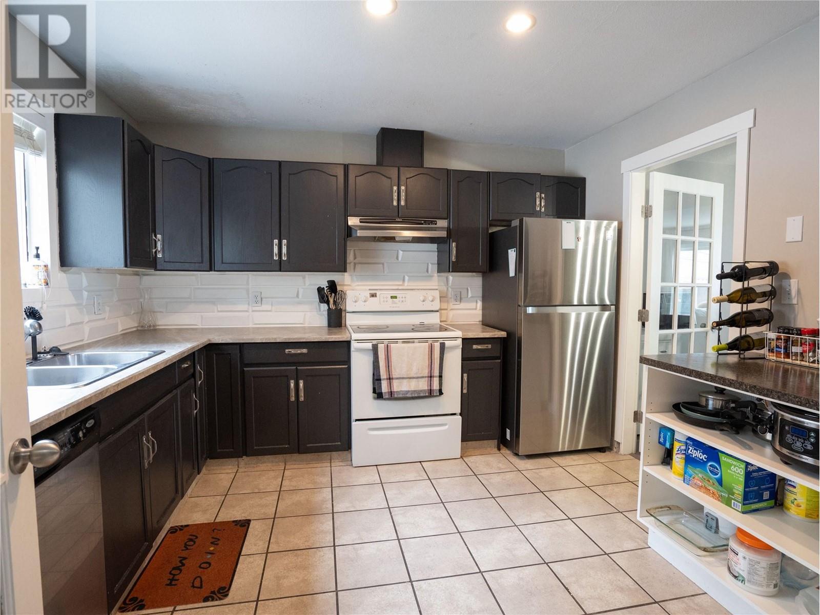 3315 Wilson Street Unit# 119, Penticton, British Columbia  V2A 8J3 - Photo 6 - 10340632
