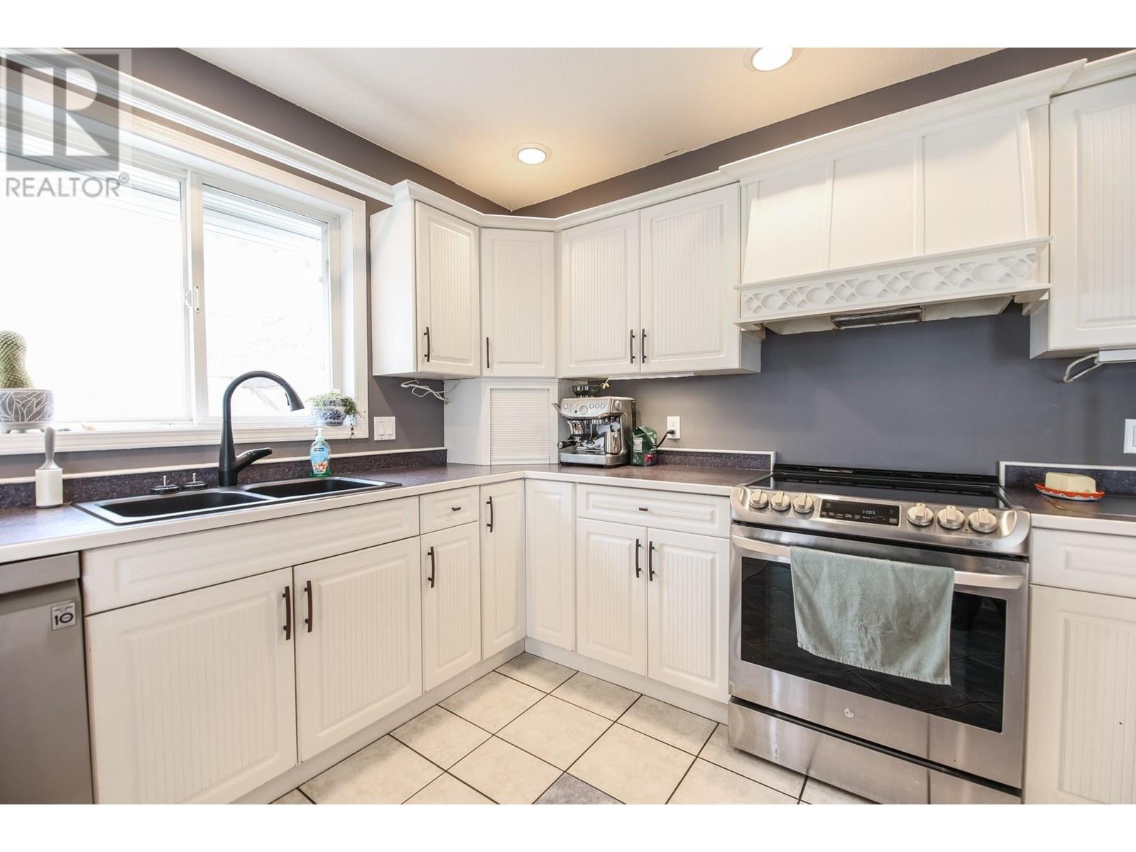384 19 Road, Oliver, British Columbia  V0H 1T1 - Photo 15 - 10340932