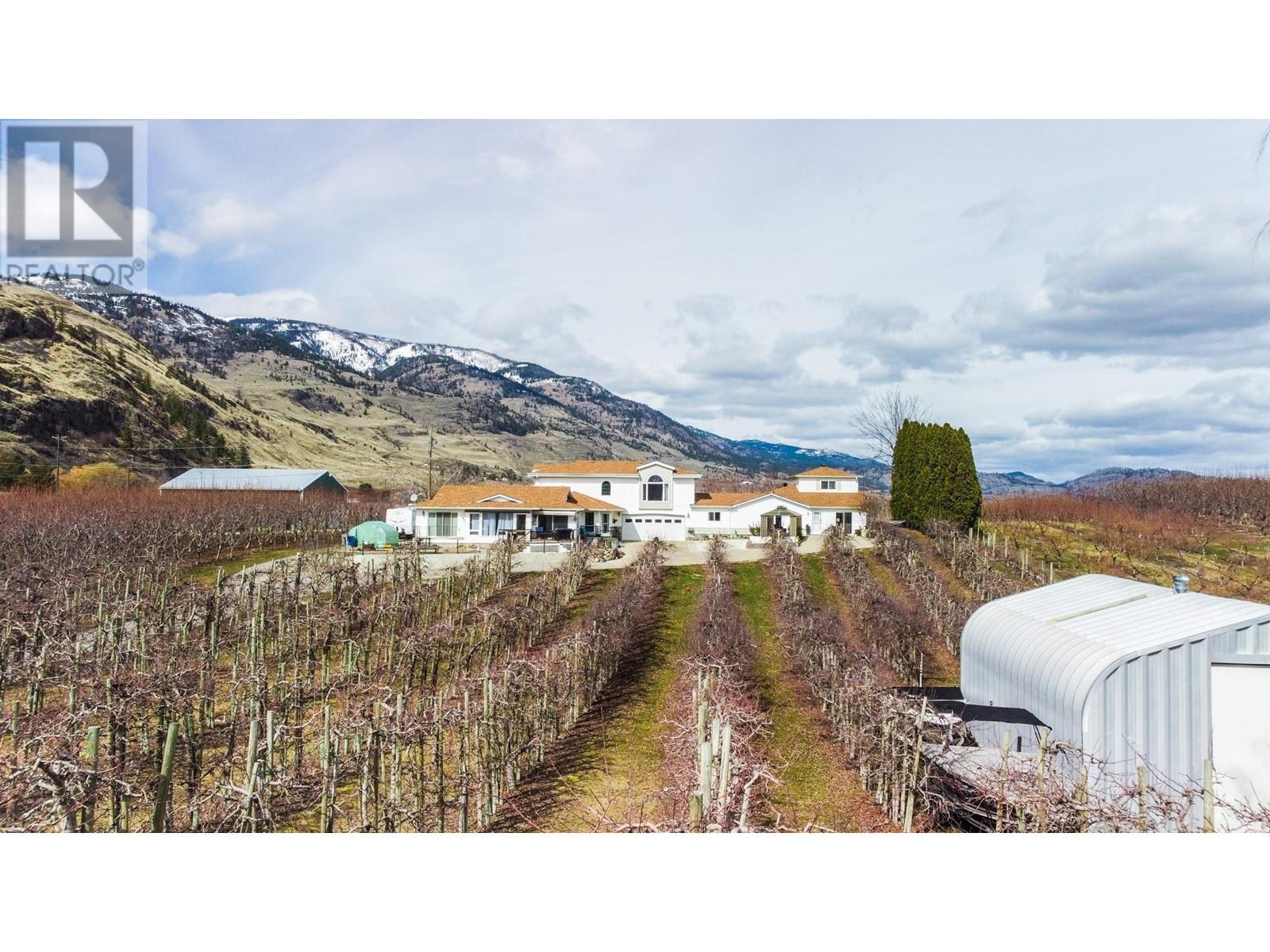 384 19 Road, Oliver, British Columbia  V0H 1T1 - Photo 4 - 10340932