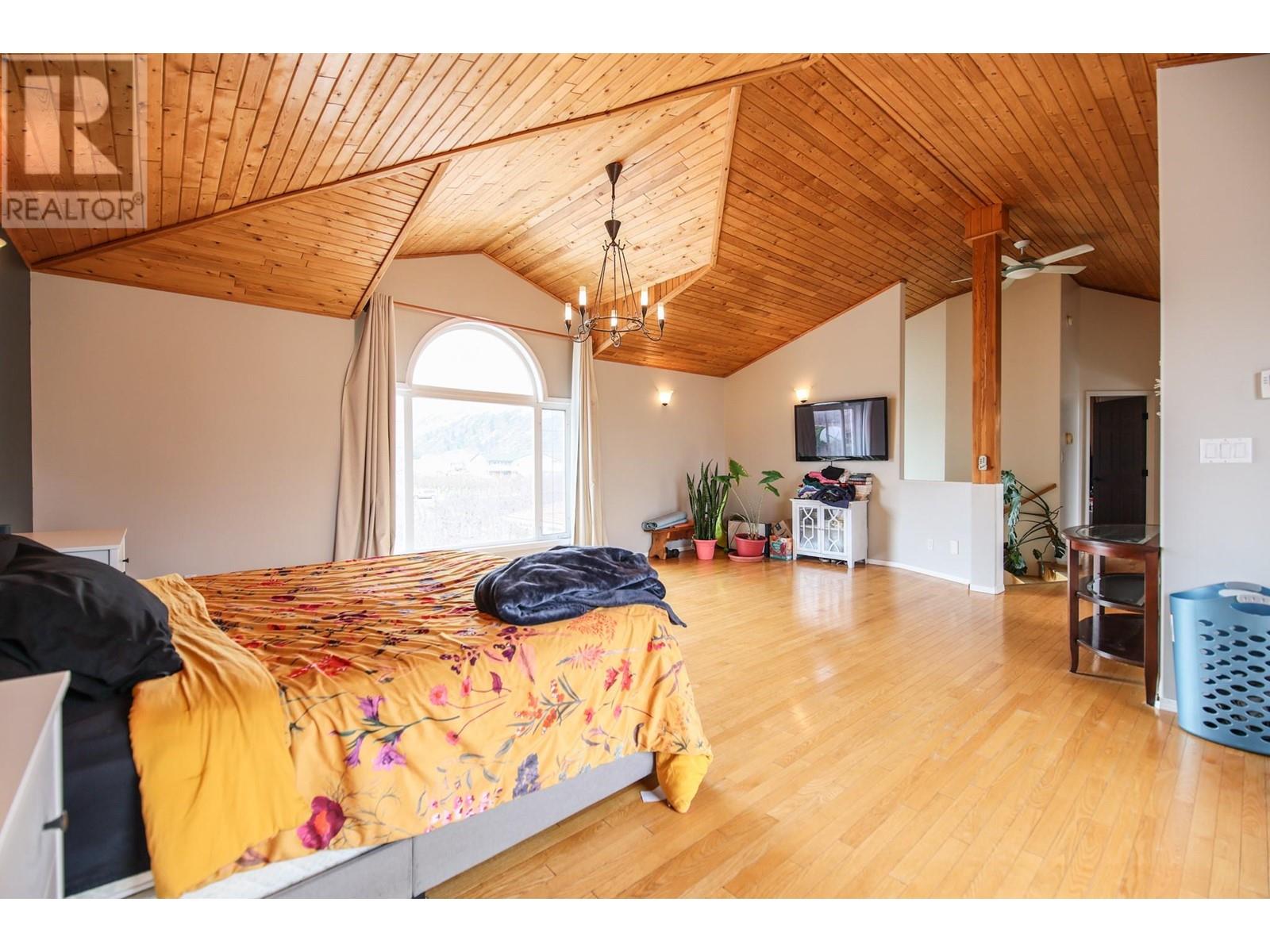 384 19 Road, Oliver, British Columbia  V0H 1T1 - Photo 46 - 10340932