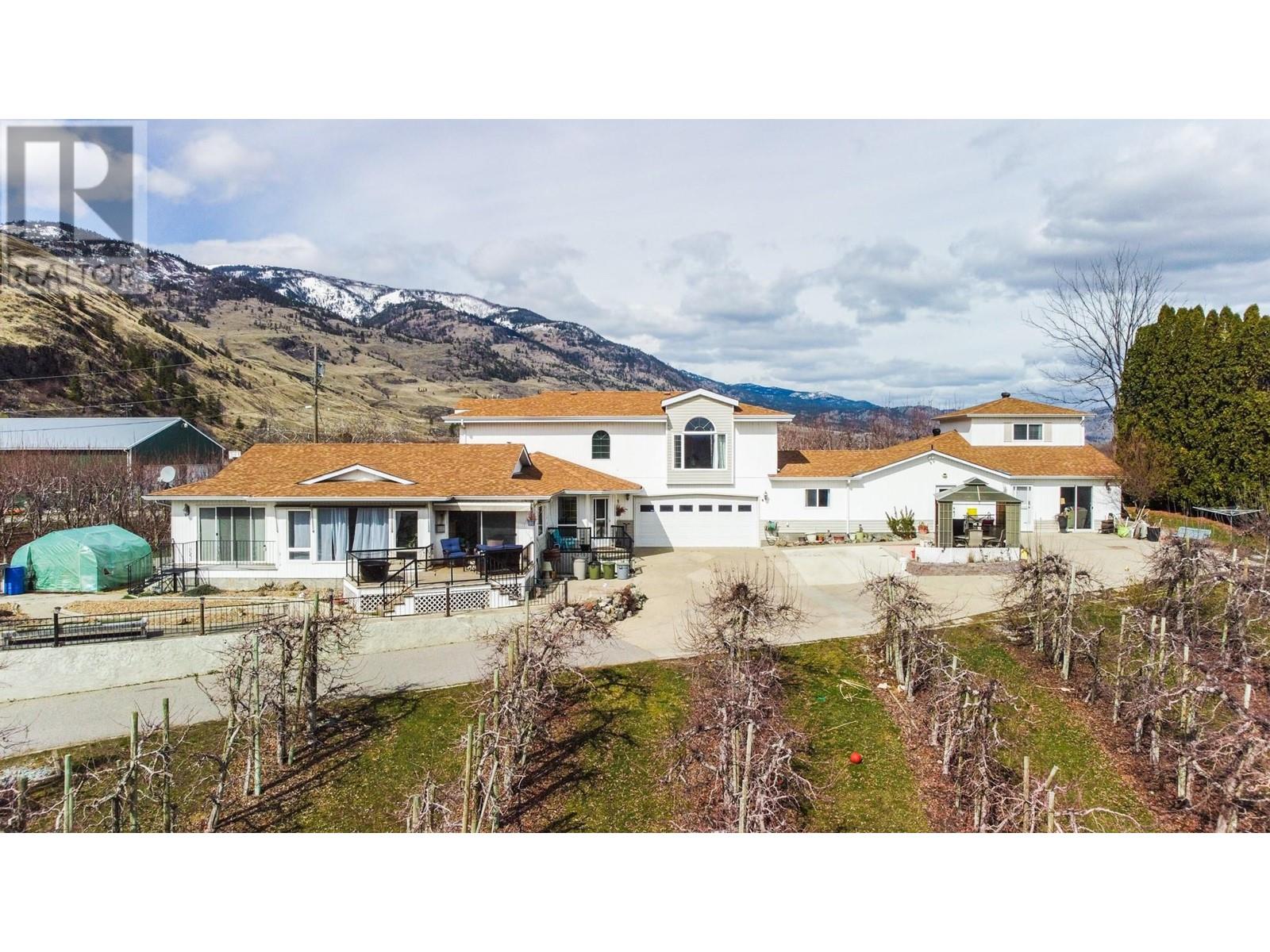 384 19 Road, Oliver, British Columbia  V0H 1T1 - Photo 5 - 10340932