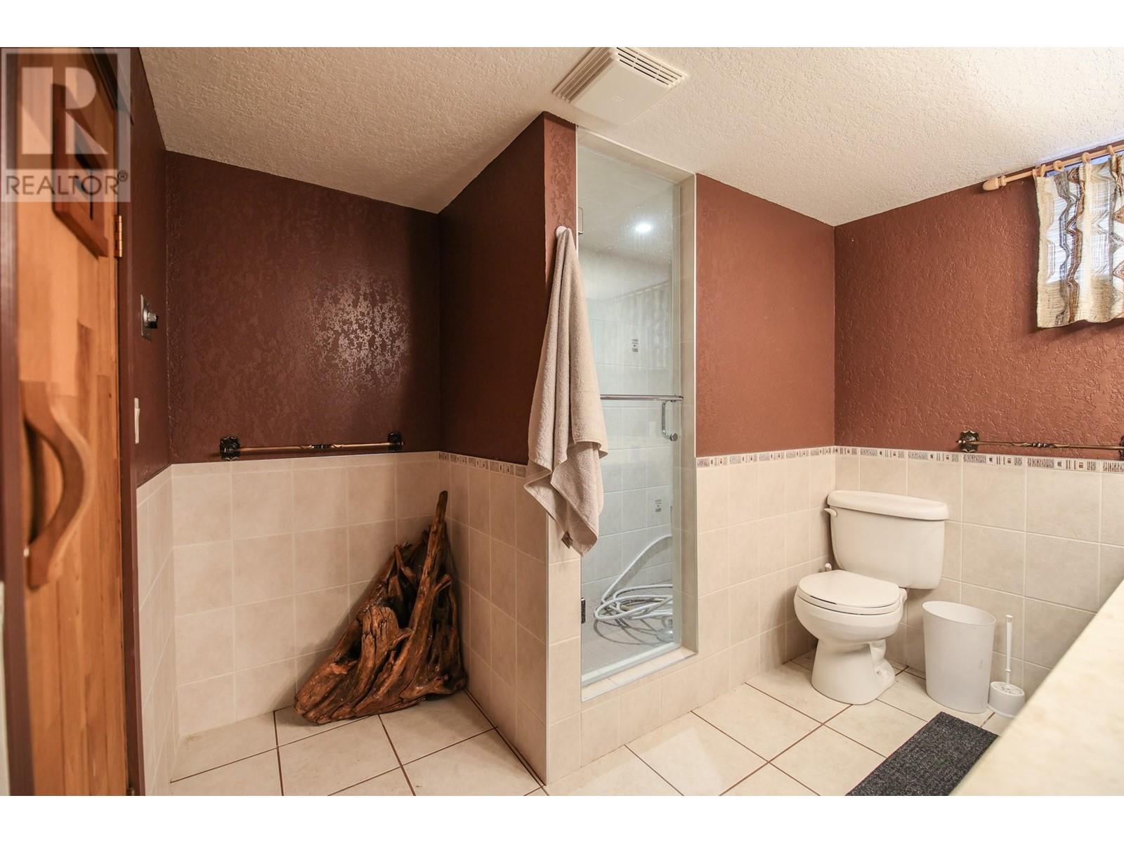 384 19 Road, Oliver, British Columbia  V0H 1T1 - Photo 57 - 10340932