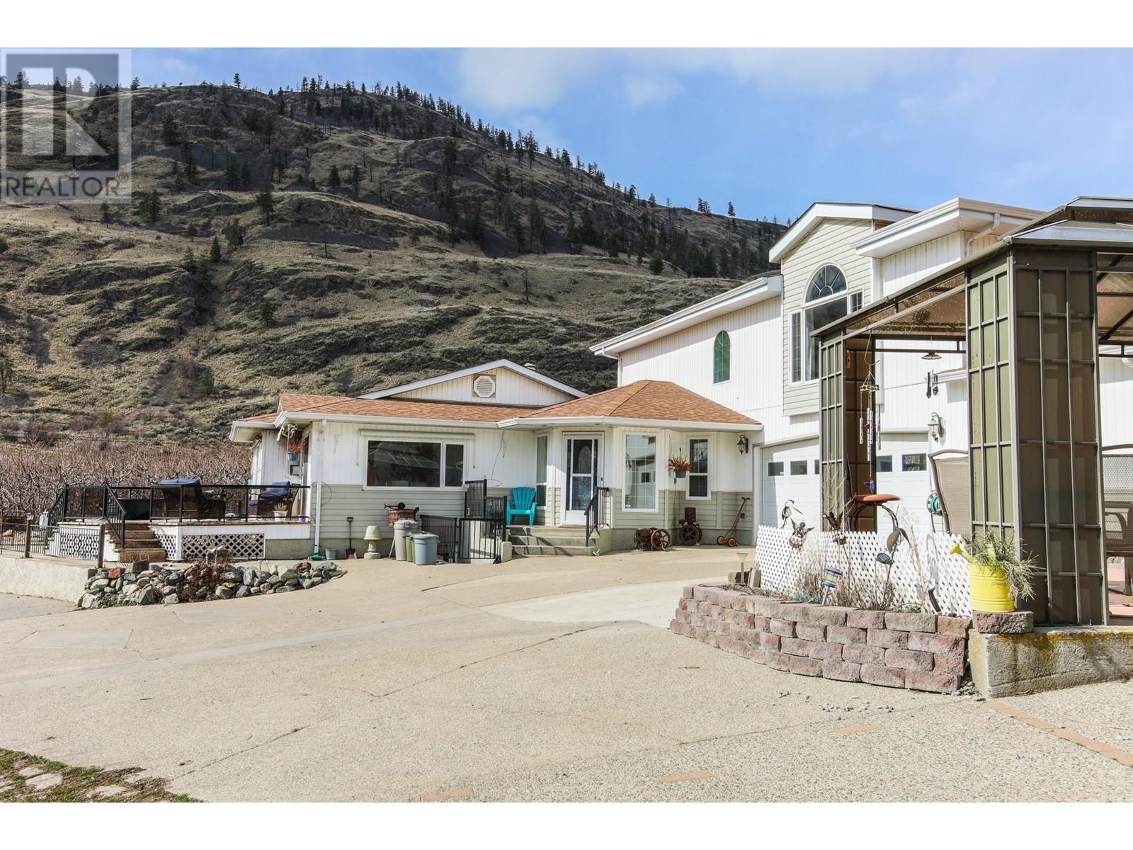 384 19 Road, Oliver, British Columbia  V0H 1T1 - Photo 66 - 10340932