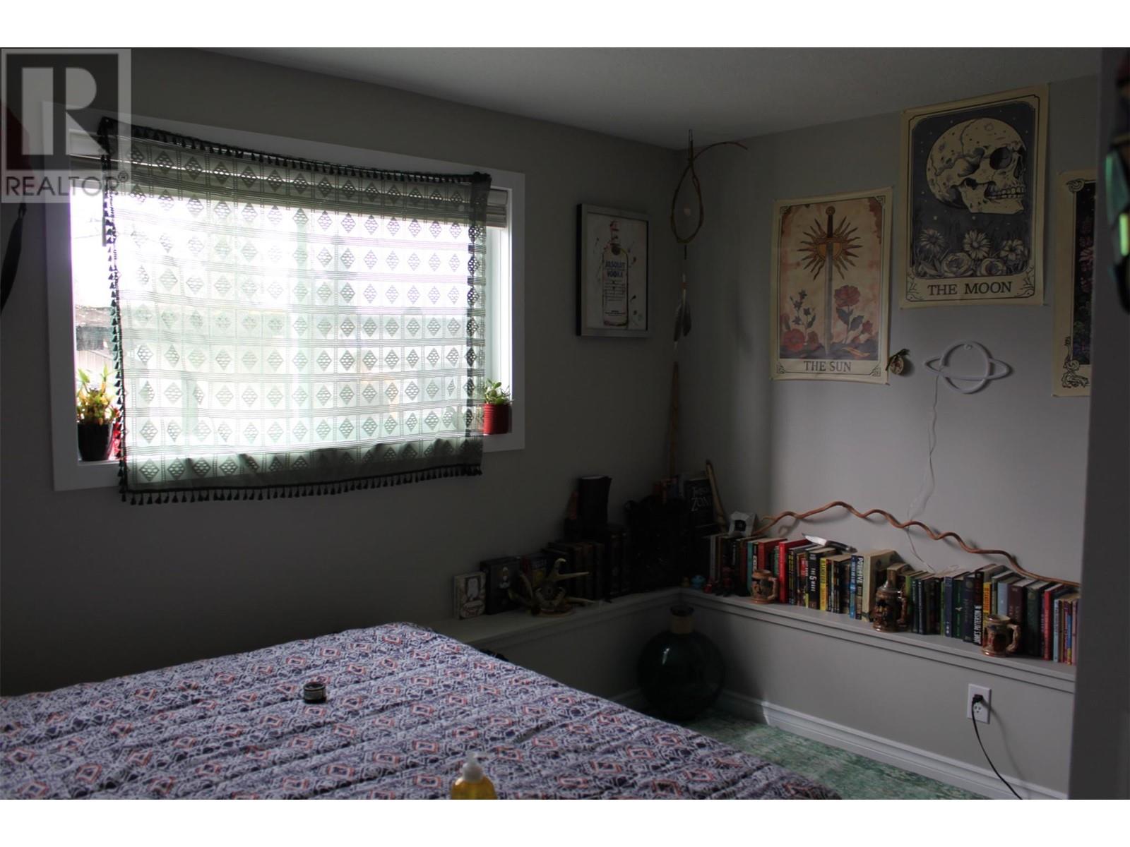 208 Nelson Avenue Unit# 1-4, Nakusp, British Columbia  V0G 1R0 - Photo 18 - 10341027