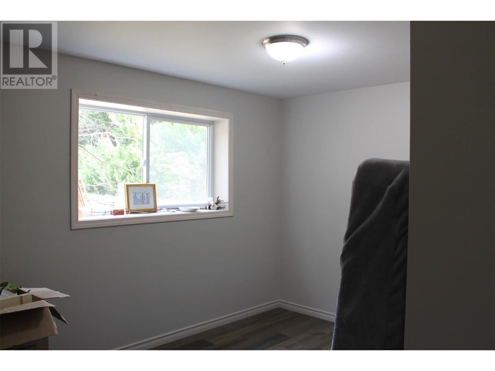 208 Nelson Avenue Unit# 1-4, Nakusp, British Columbia  V0G 1R0 - Photo 26 - 10341027