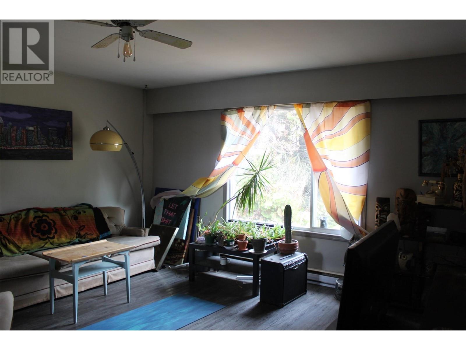 208 Nelson Avenue Unit# 1-4, Nakusp, British Columbia  V0G 1R0 - Photo 4 - 10341027