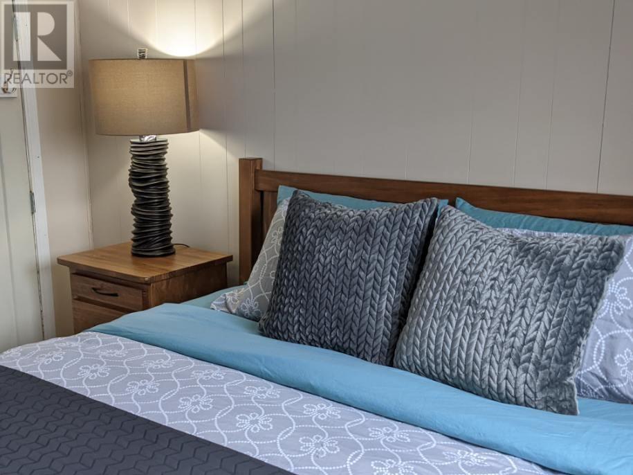 309 Third Street E, Revelstoke, British Columbia  V0E 2S0 - Photo 12 - 10338928