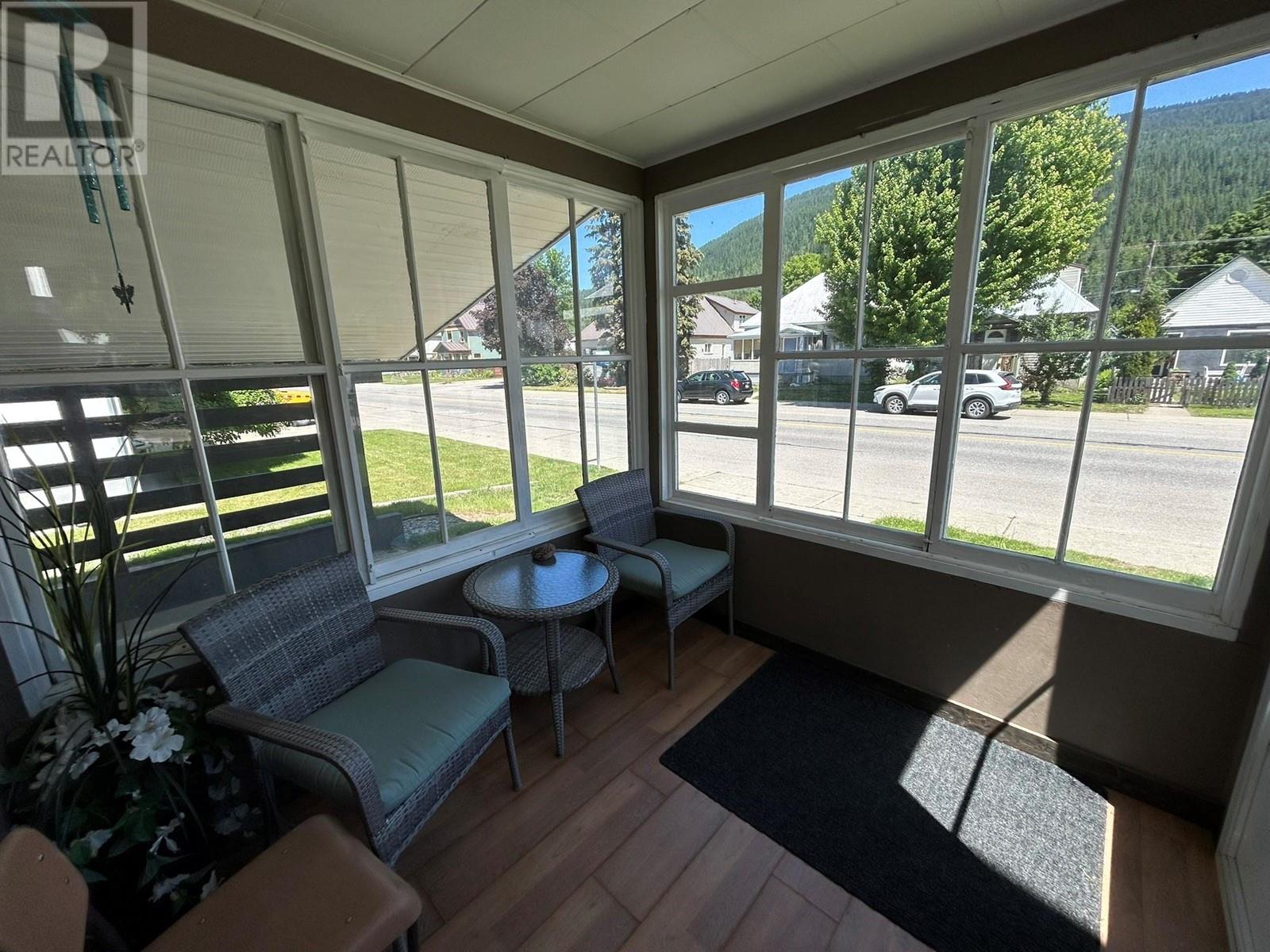 309 Third Street E, Revelstoke, British Columbia  V0E 2S0 - Photo 21 - 10338928