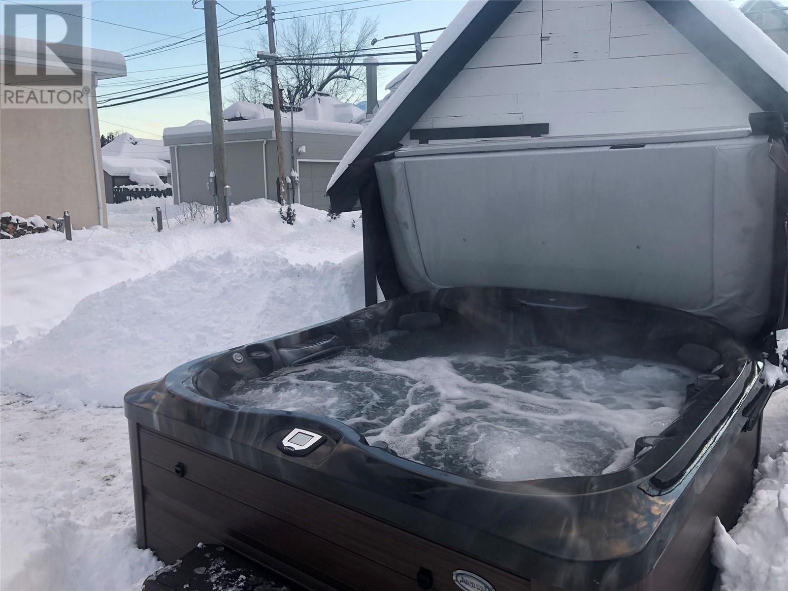 309 Third Street E, Revelstoke, British Columbia  V0E 2S0 - Photo 22 - 10338928