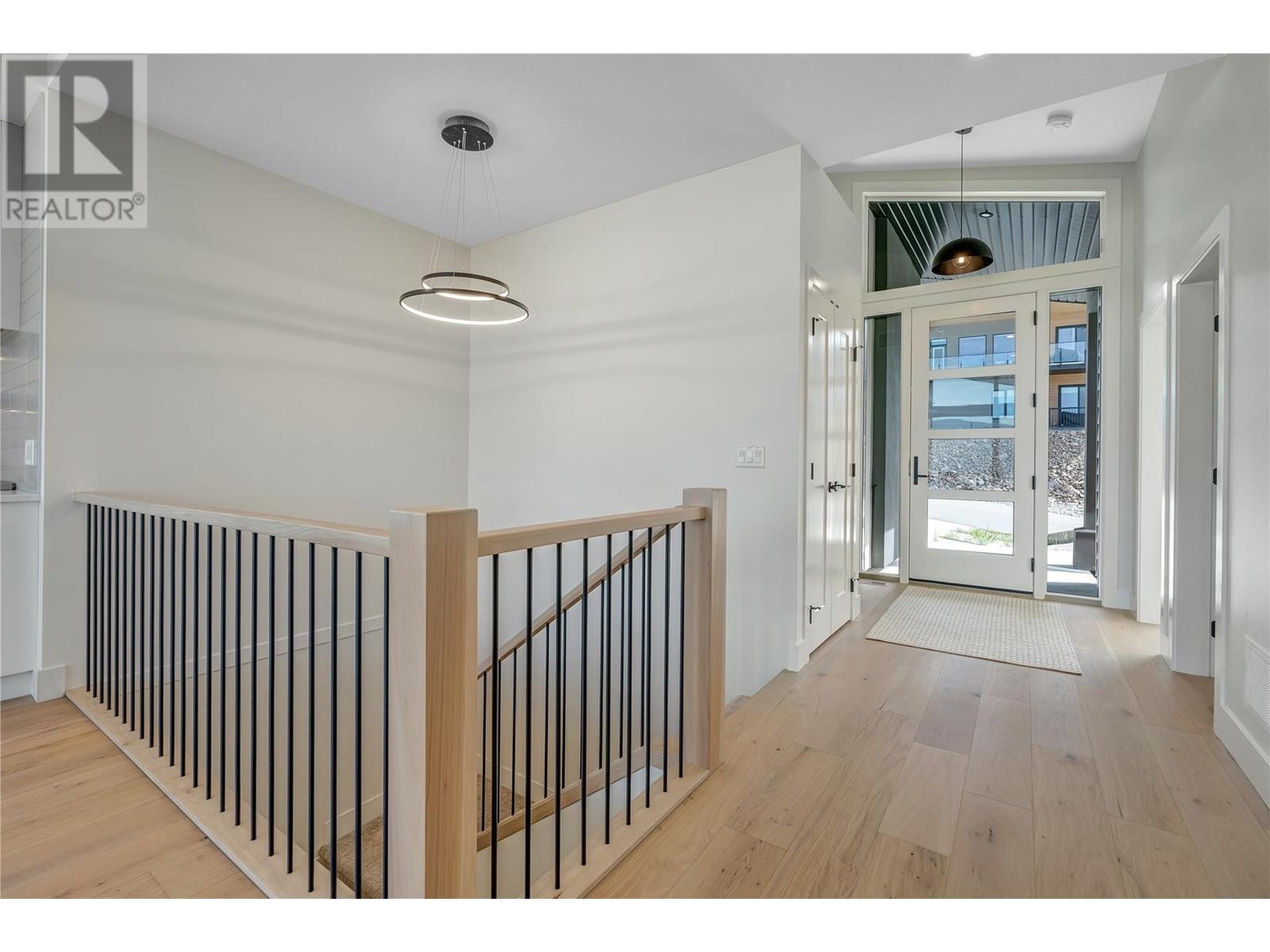 1157 Elk Street, Penticton, British Columbia  V2A 0C9 - Photo 6 - 10341096