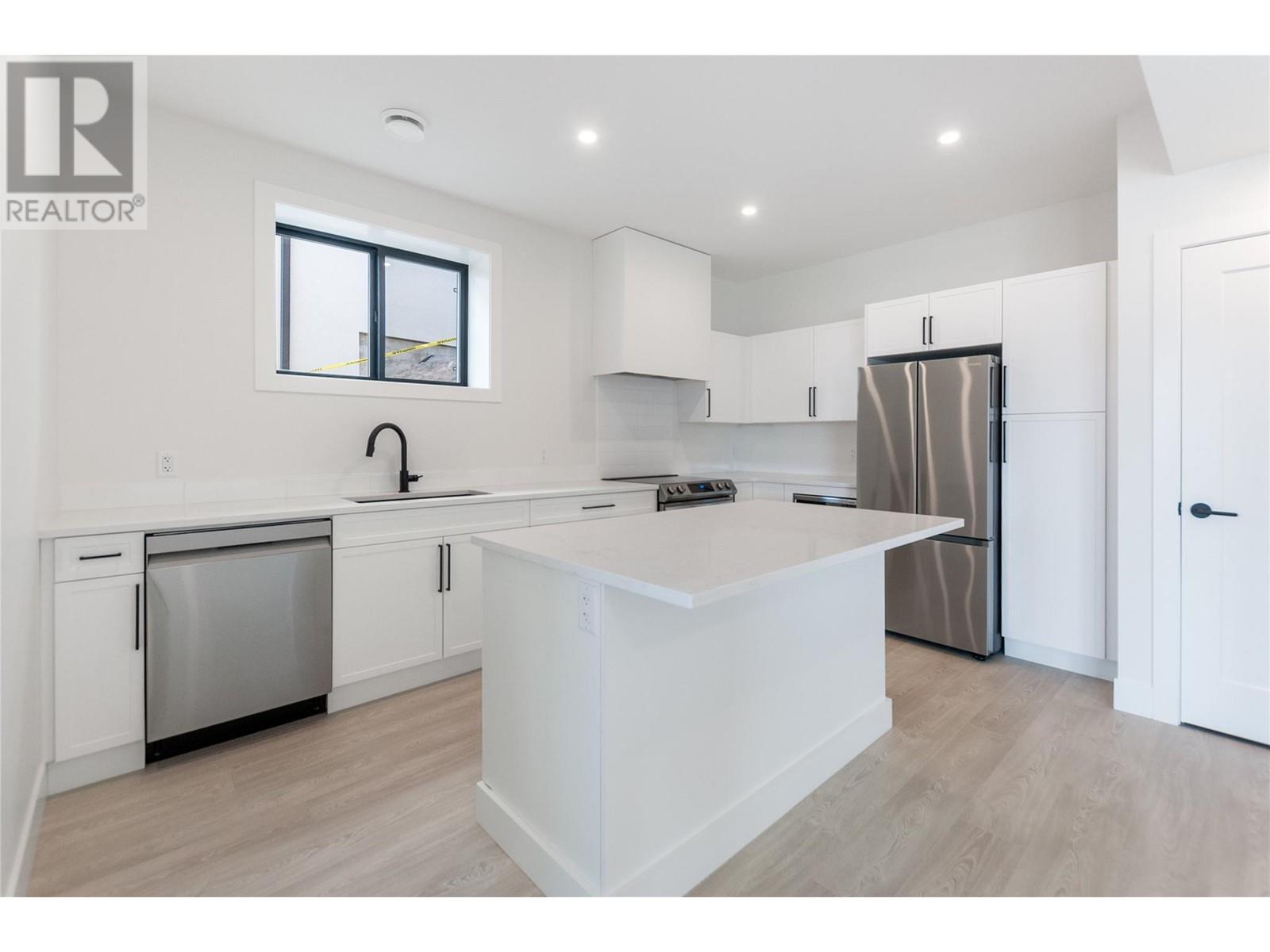 1143 Elk Street, Penticton, British Columbia  V2A 0C9 - Photo 33 - 10341091
