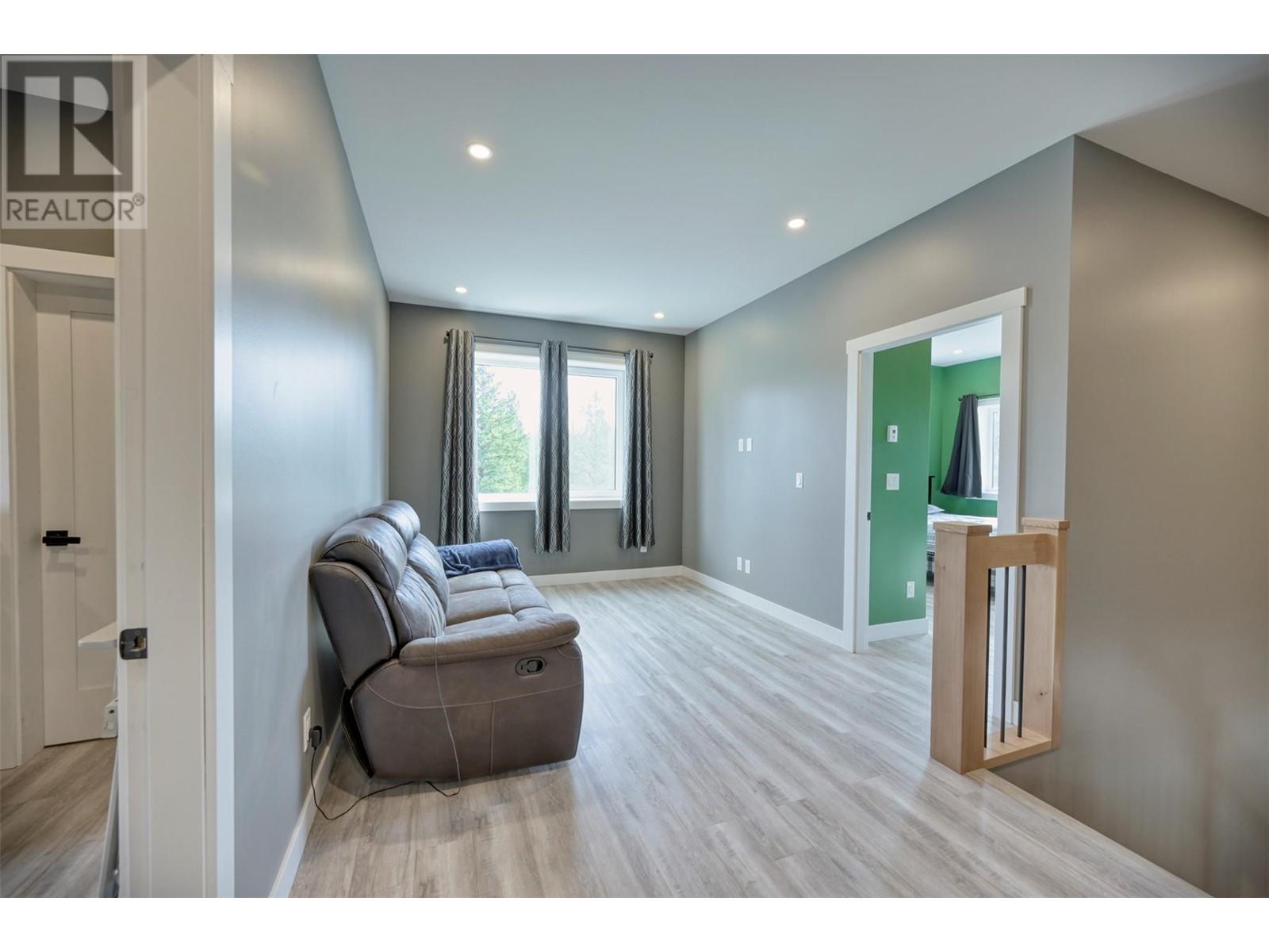 140 Grizzly Place, Osoyoos, British Columbia  V0H 1V6 - Photo 11 - 10340672