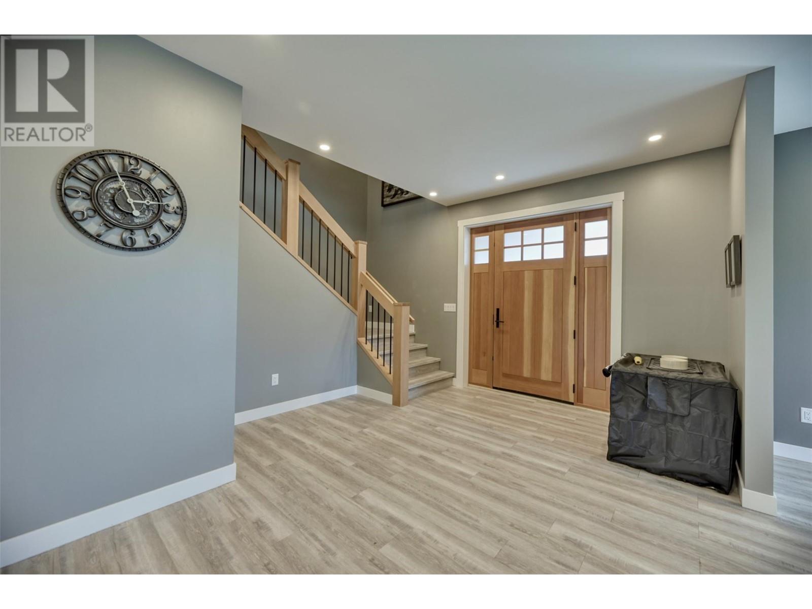 140 Grizzly Place, Osoyoos, British Columbia  V0H 1V6 - Photo 4 - 10340672