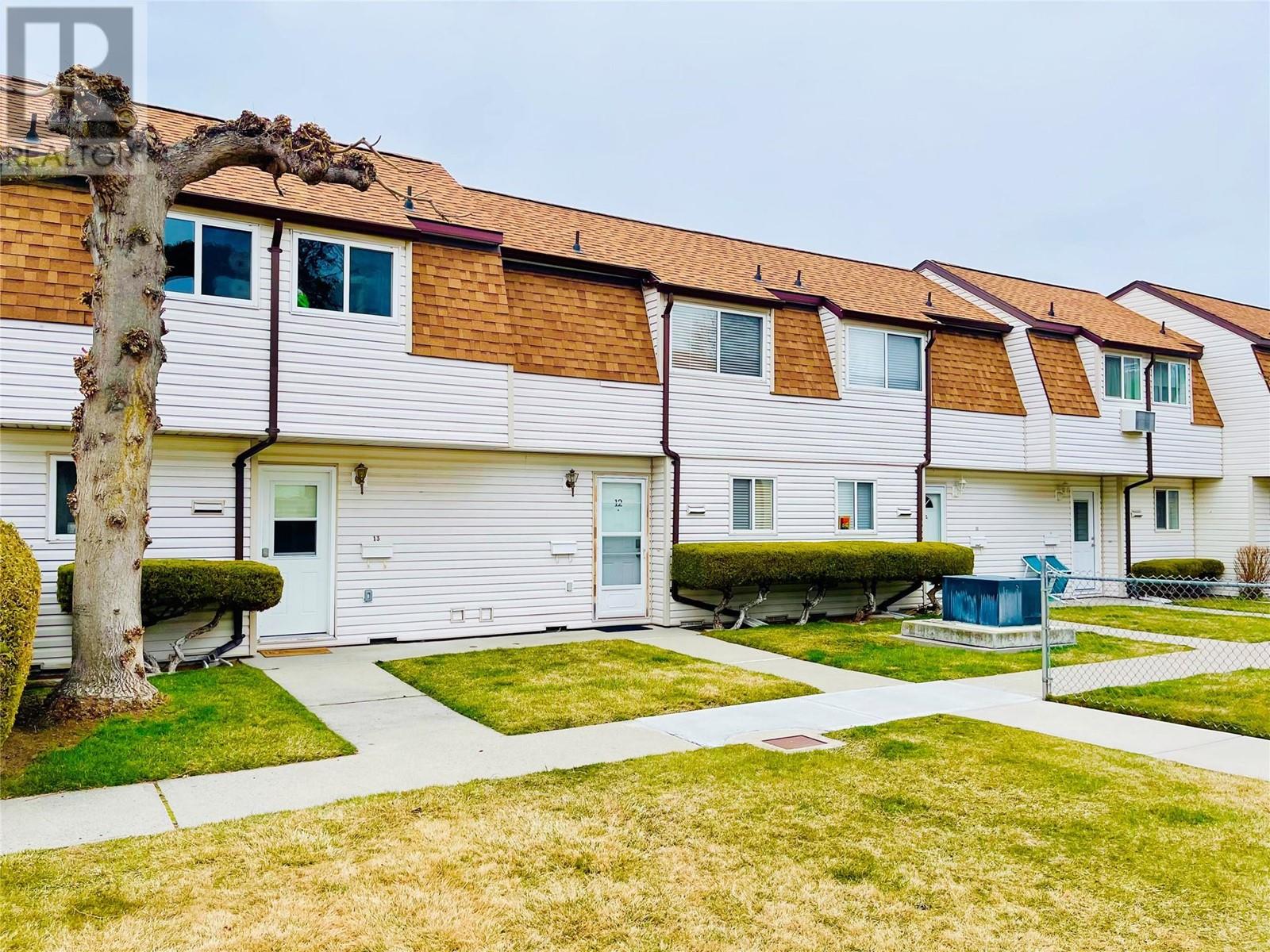 2250 Baskin Street Unit# 12, Penticton, British Columbia  V2A 6Y3 - Photo 1 - 10340808