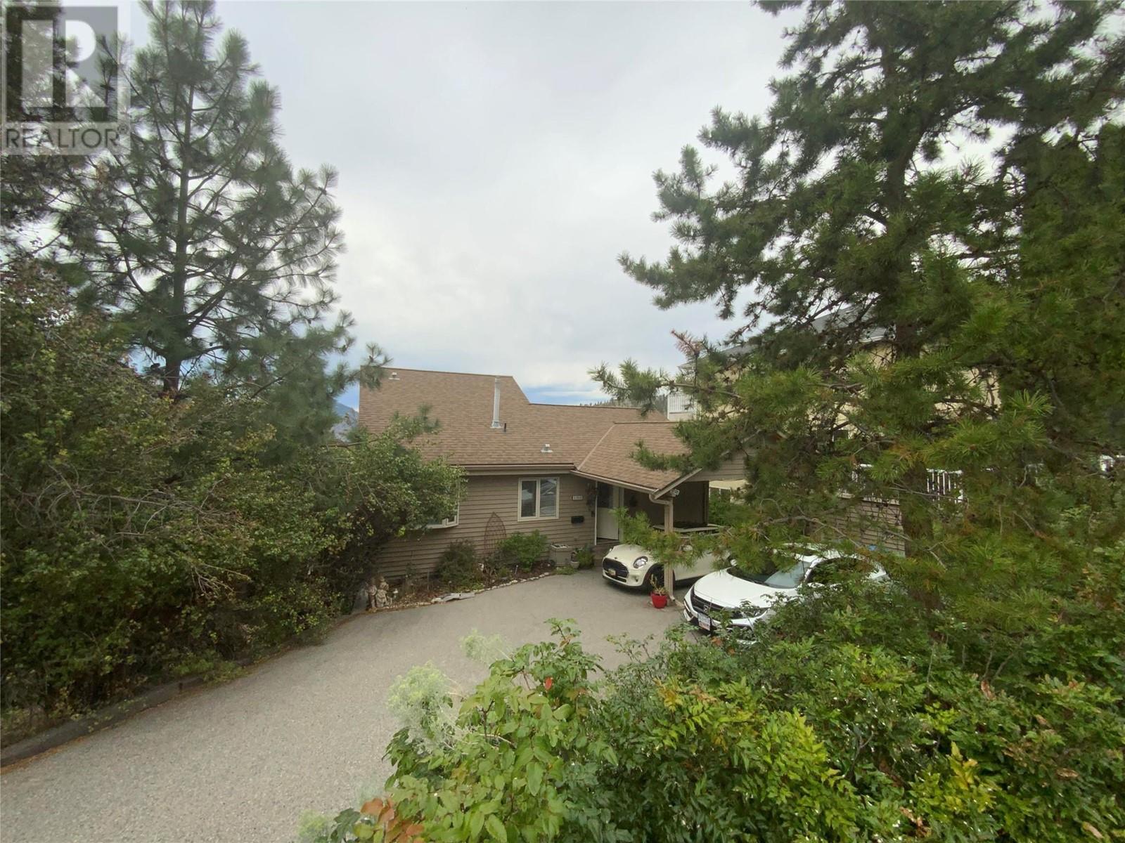 186 Dewdney Crescent, Penticton, British Columbia  V2A 7Z6 - Photo 1 - 10341188