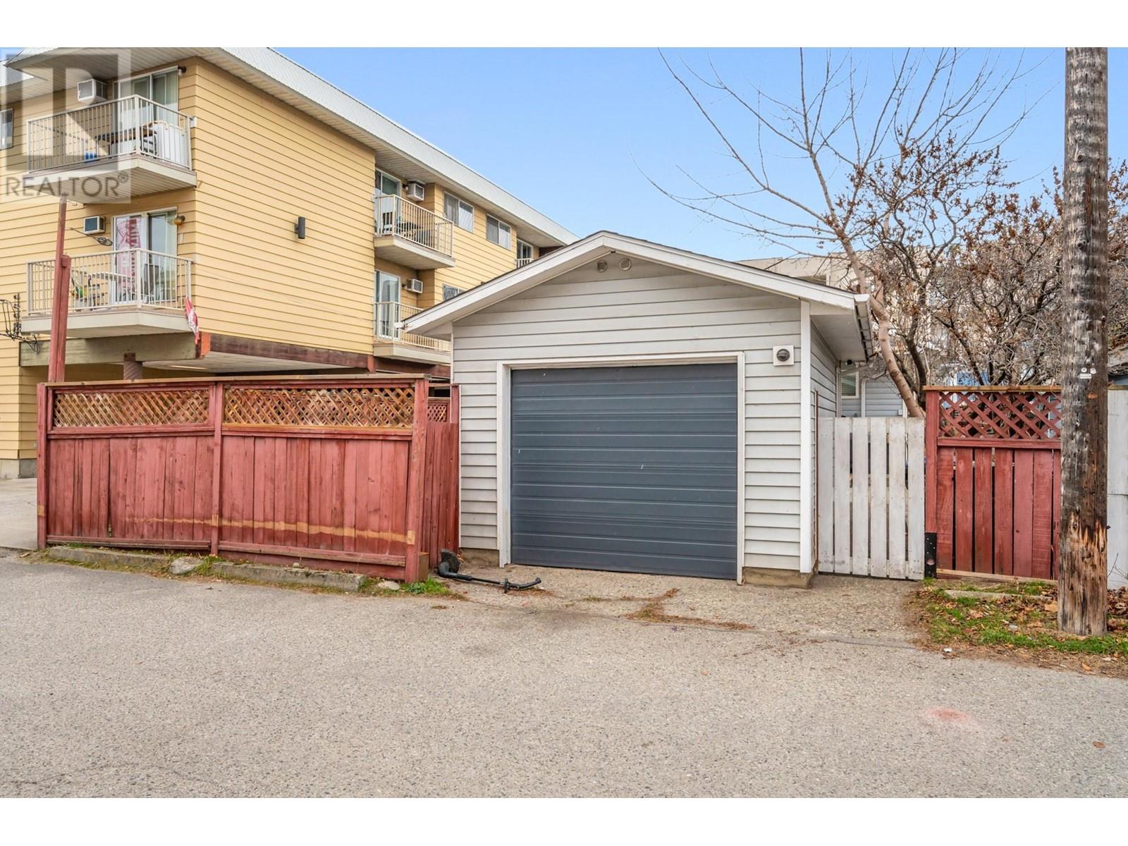 181 Wade Avenue W, Penticton, British Columbia  V2A 1T7 - Photo 18 - 10341196