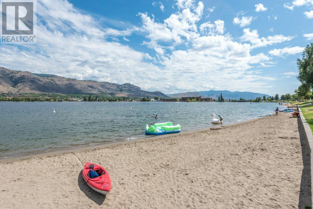 15 Park Place Unit# 325, Osoyoos, British Columbia  V0H 1V0 - Photo 2 - 10341159