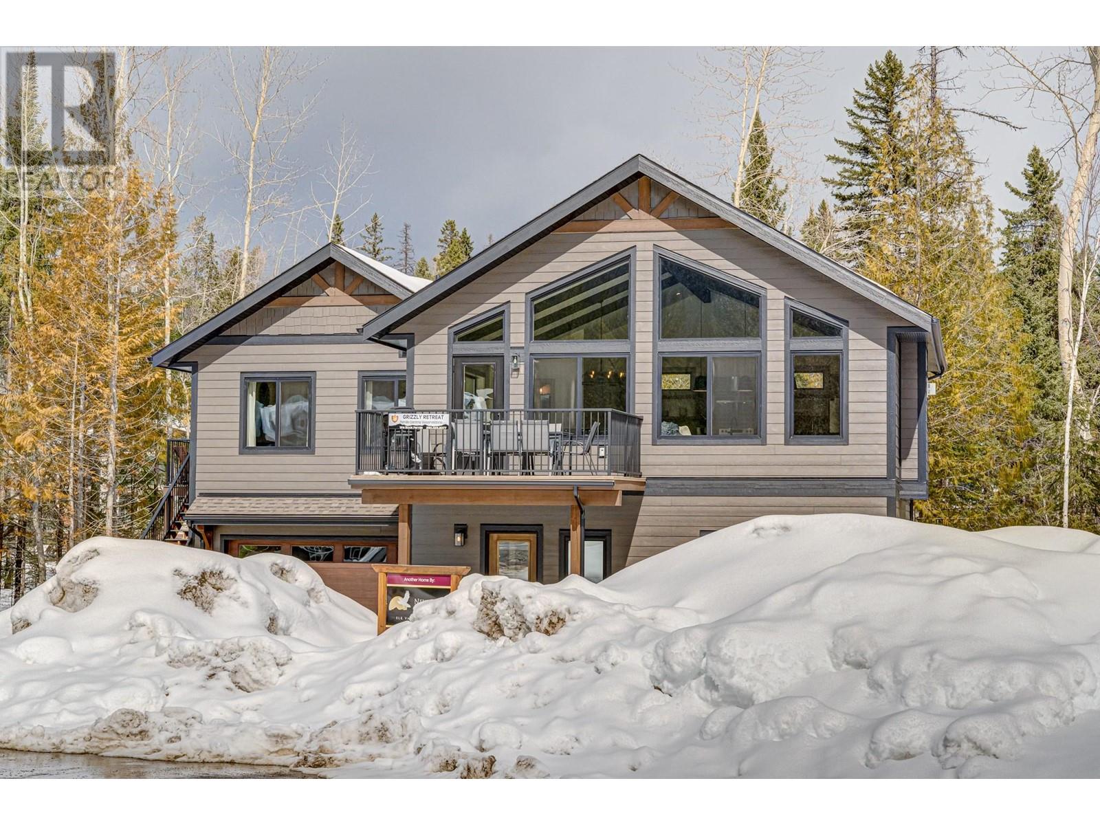 5545 Currie Bowl Way, Fernie, British Columbia  V0B 1M6 - Photo 75 - 10340544