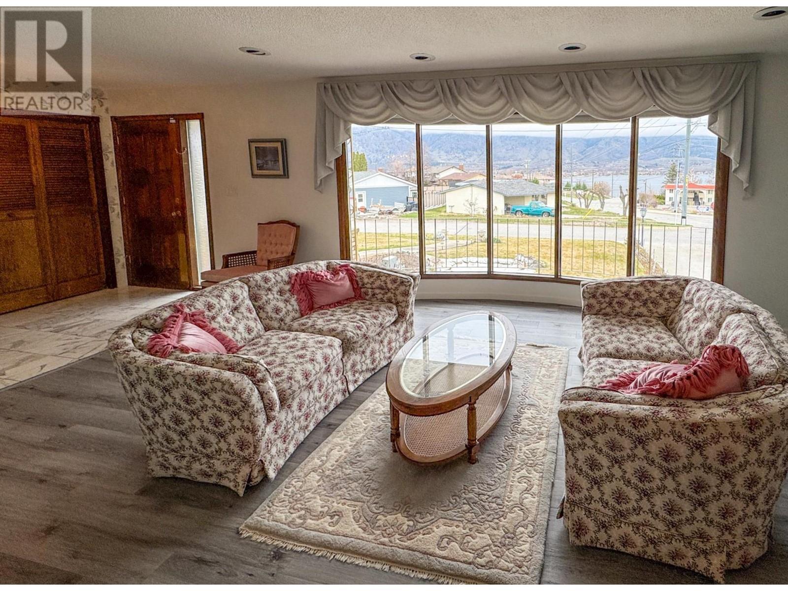 2 Quail Place, Osoyoos, British Columbia  V0H 1V1 - Photo 10 - 10340870