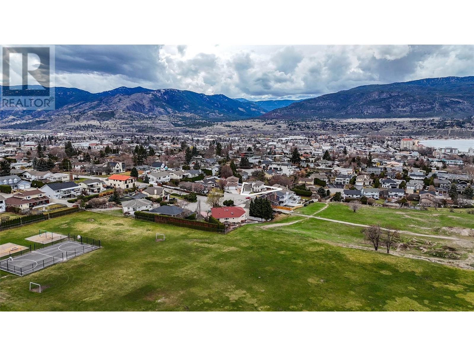 152 Mccauley Place, Penticton, British Columbia  V2A 7Z9 - Photo 60 - 10341235