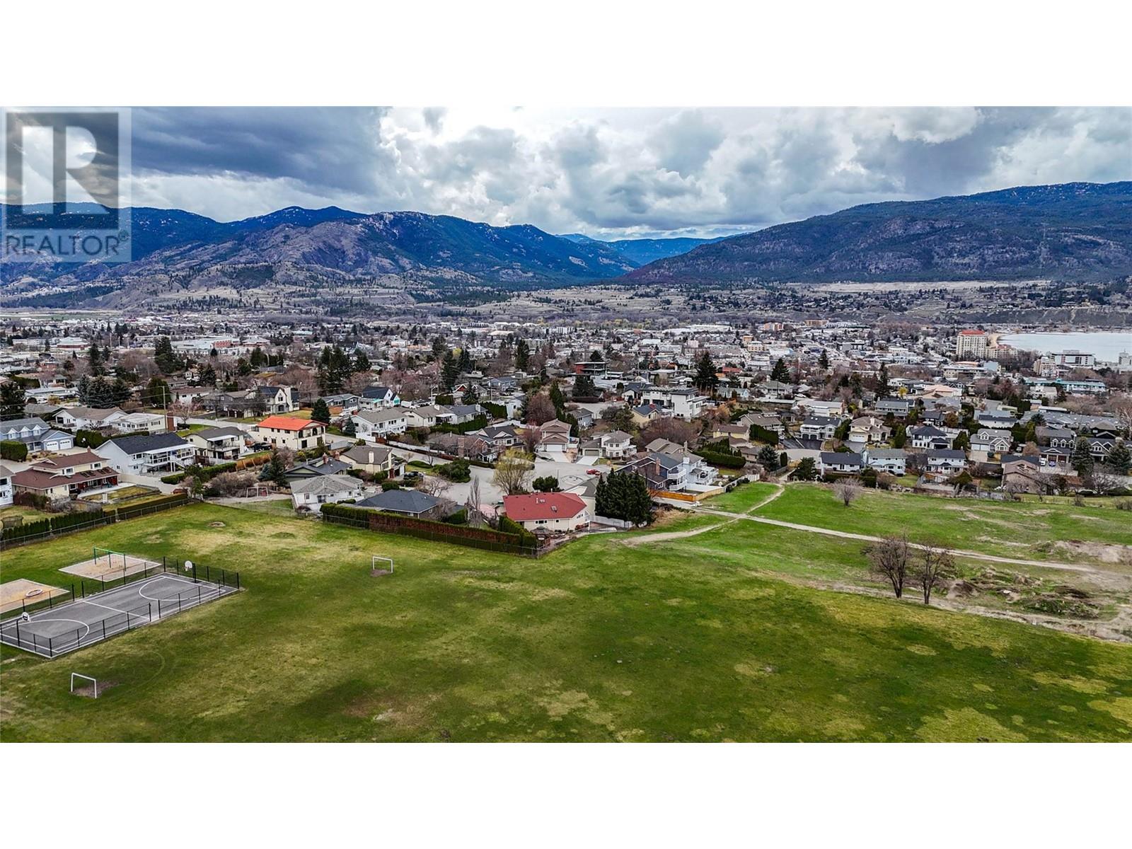 152 Mccauley Place, Penticton, British Columbia  V2A 7Z9 - Photo 61 - 10341235