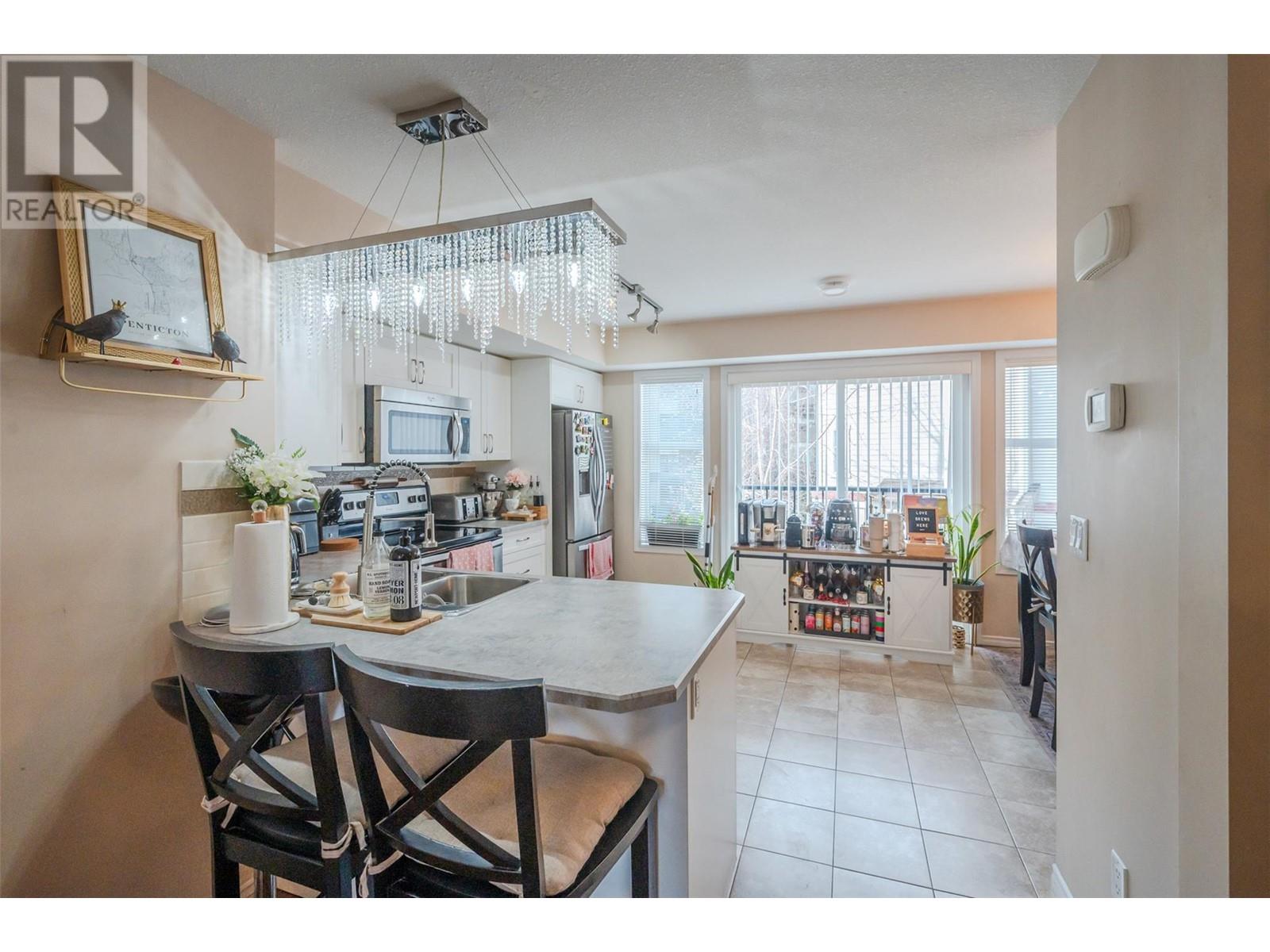 3363 Wilson Street Unit# 143, Penticton, British Columbia  V2A 8E3 - Photo 10 - 10340367