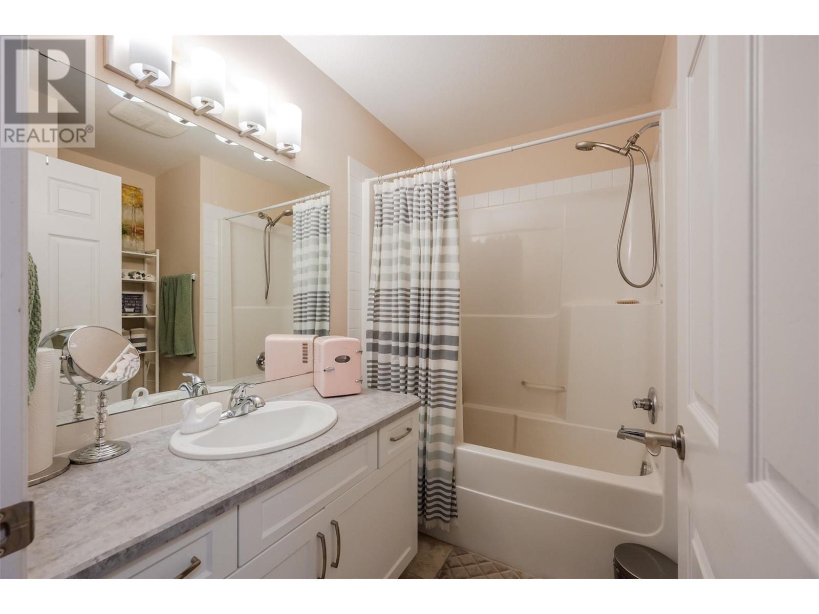 3363 Wilson Street Unit# 143, Penticton, British Columbia  V2A 8E3 - Photo 20 - 10340367
