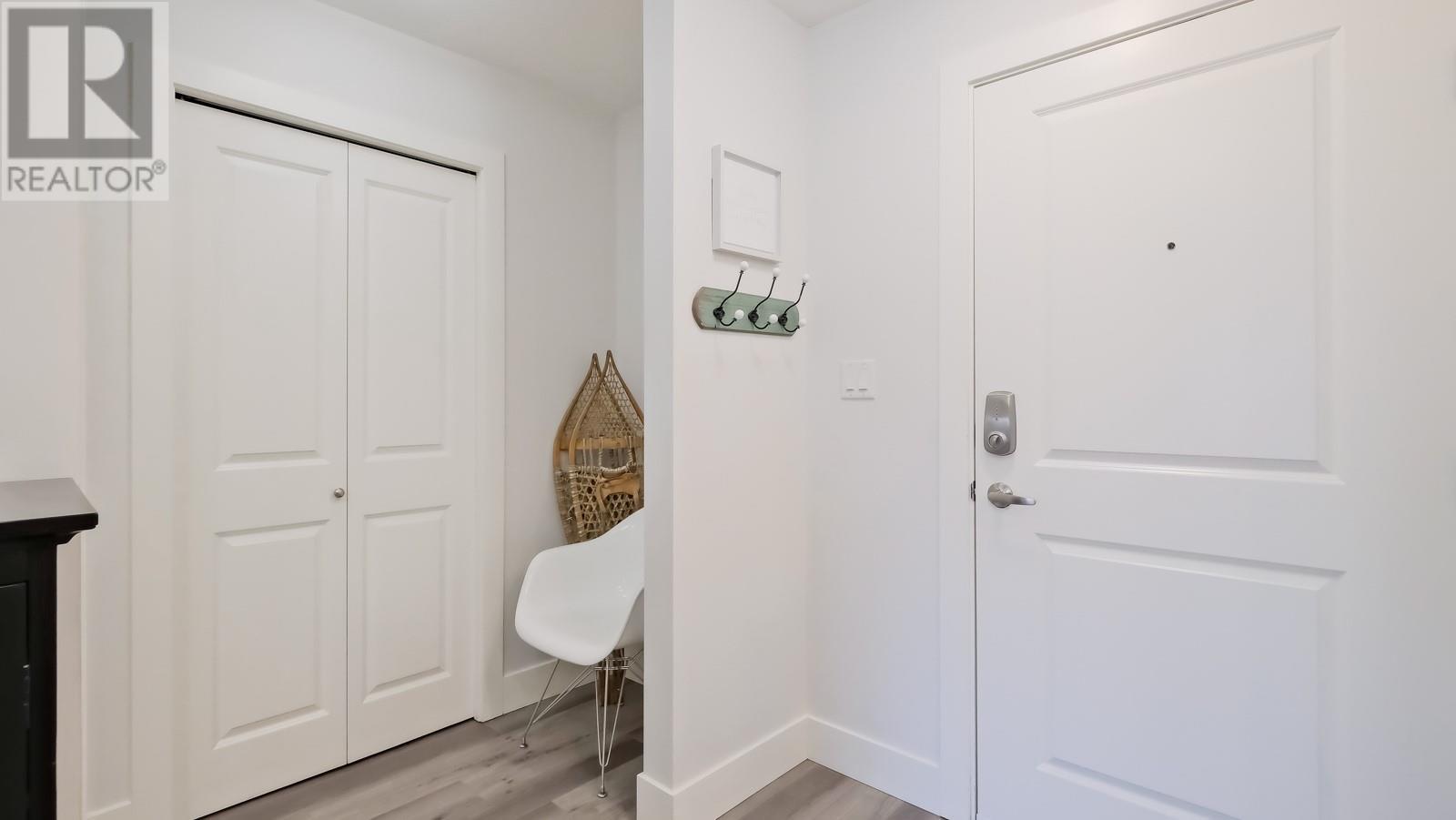246 Hastings Avenue Unit# 209, Penticton, British Columbia  V2A 2V6 - Photo 2 - 10341465